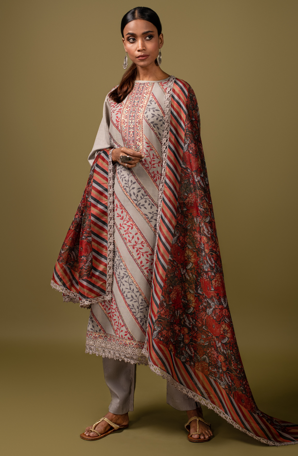 Grey Linen Silk Exclusive Salwar Kameez with Organza Dupatta - MED1635A