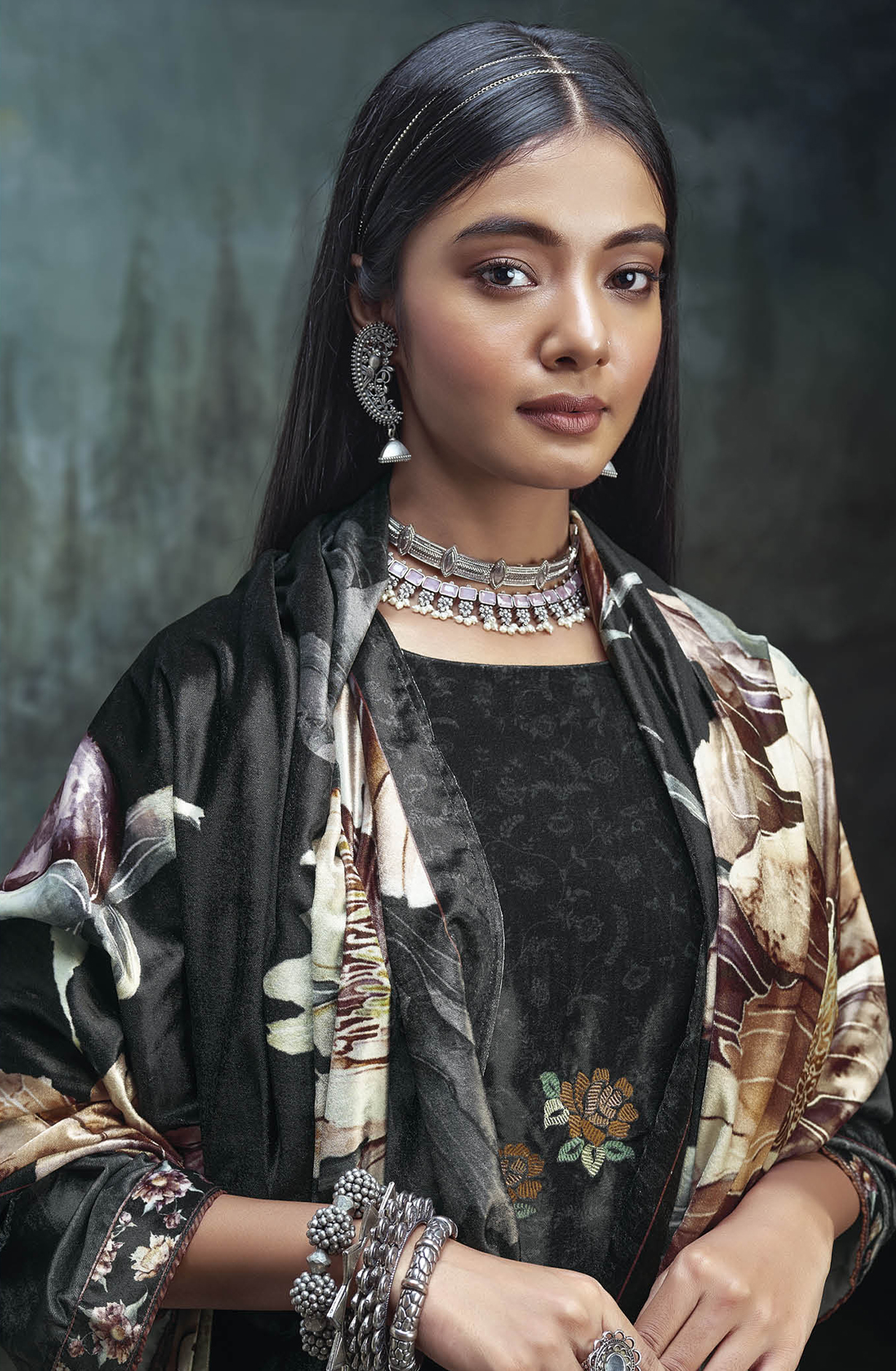 Black Luxe Velvet Beautiful Embroidered Salwar Suit - MIWC1680