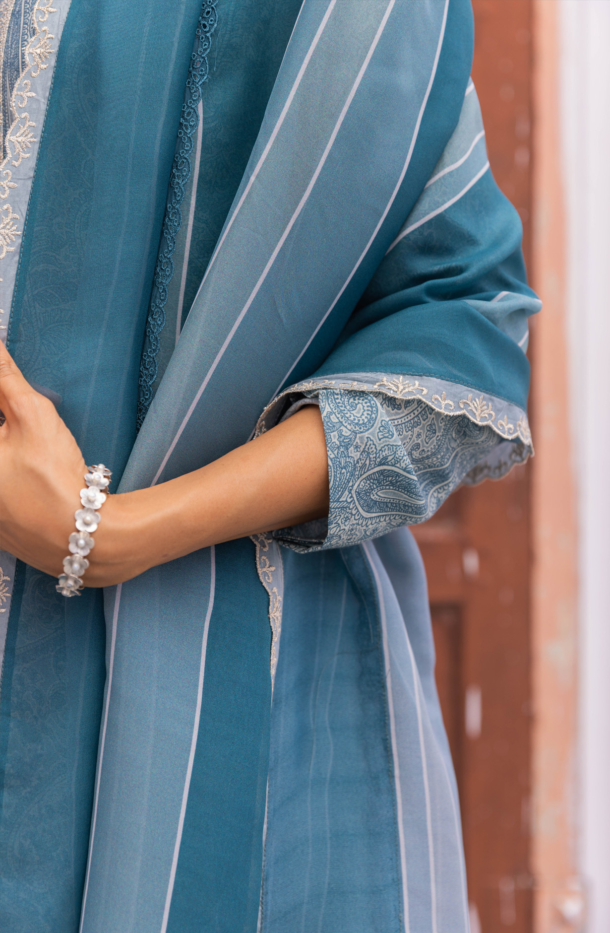 Multi-coloured Linen Exclusive Salwar Kameez with Organza Dupatta - MUK1938