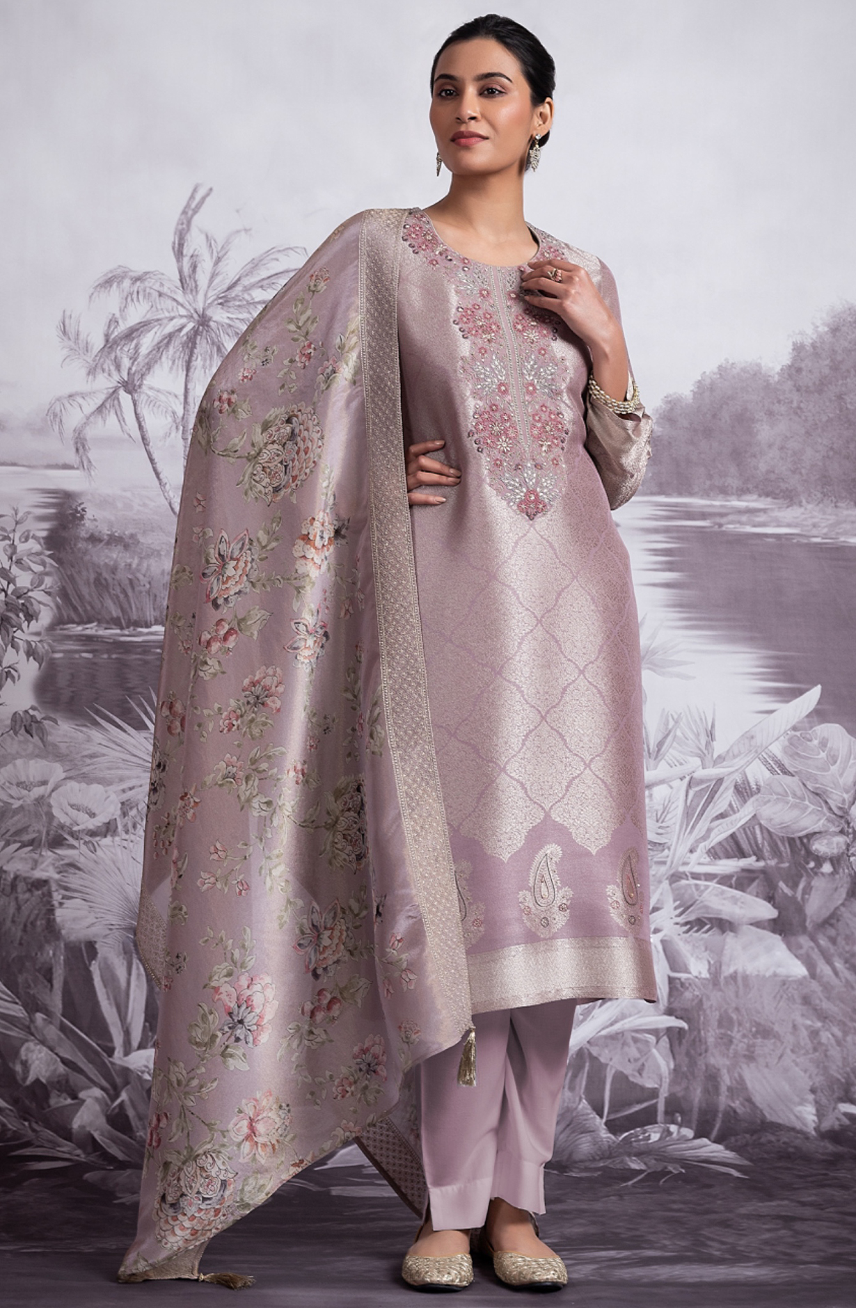 Jacquard Silk Suit with Tissue Silk Dupatta- MUR2353A