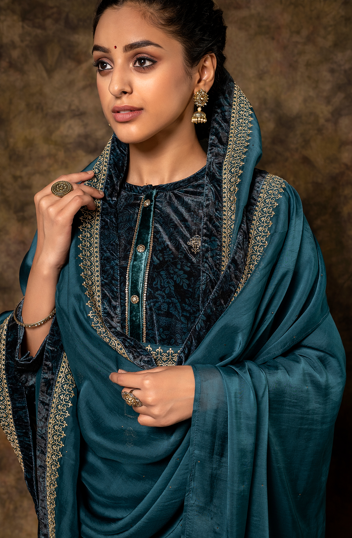 Bottle Green Velvet Designer Unstitched Salwar Kameez - MUS5566