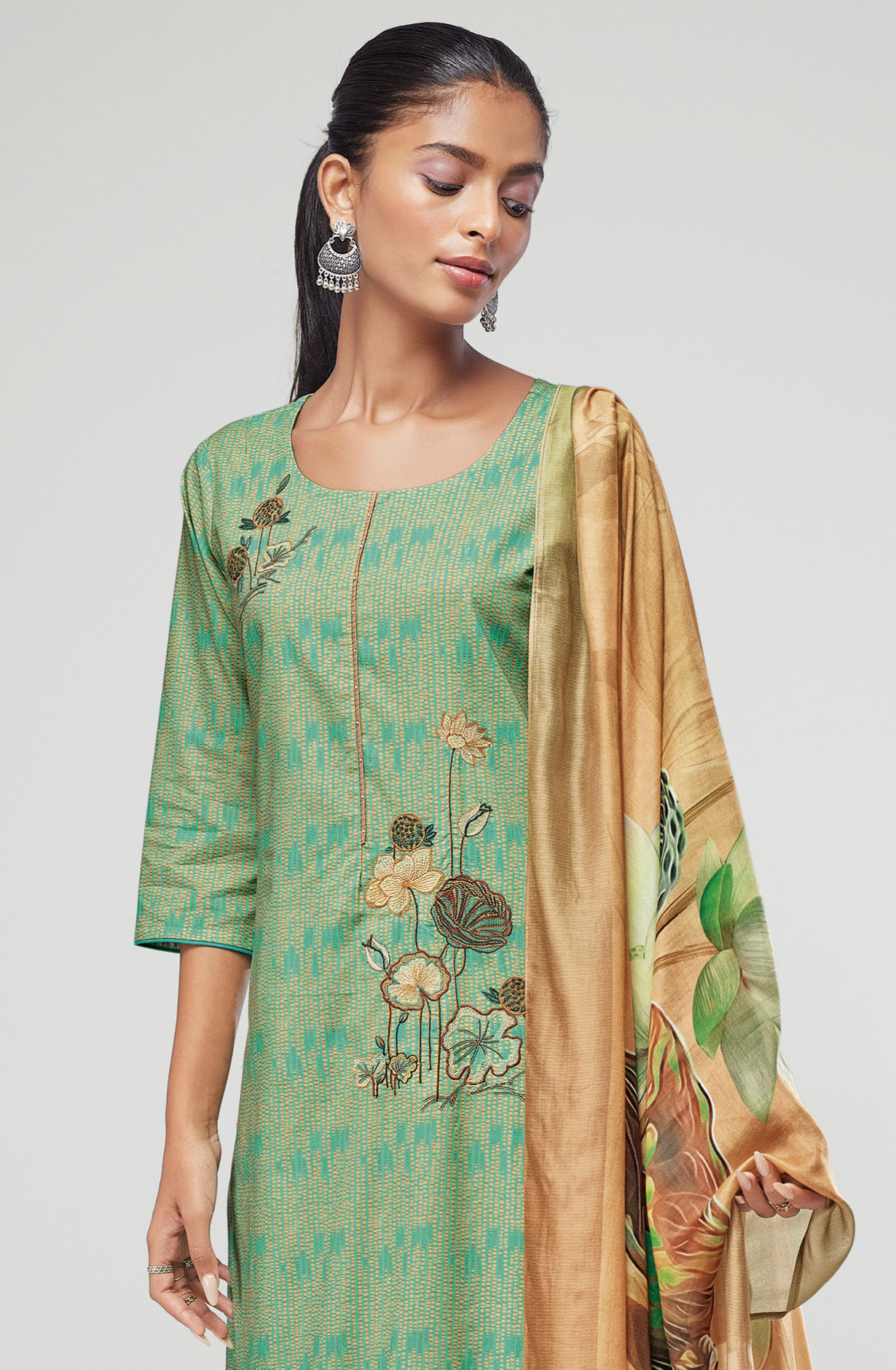 Green Cotton Digital Printed Suit-sets with Muslin Dupatta - NIKS1670B