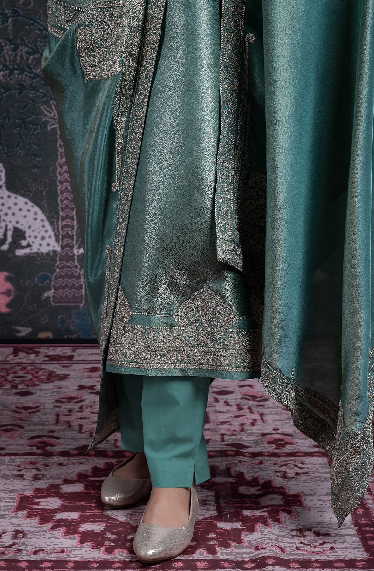 Green Silk Jacquard Suit Set with Tissue Silk Dupatta - NIMST2027A