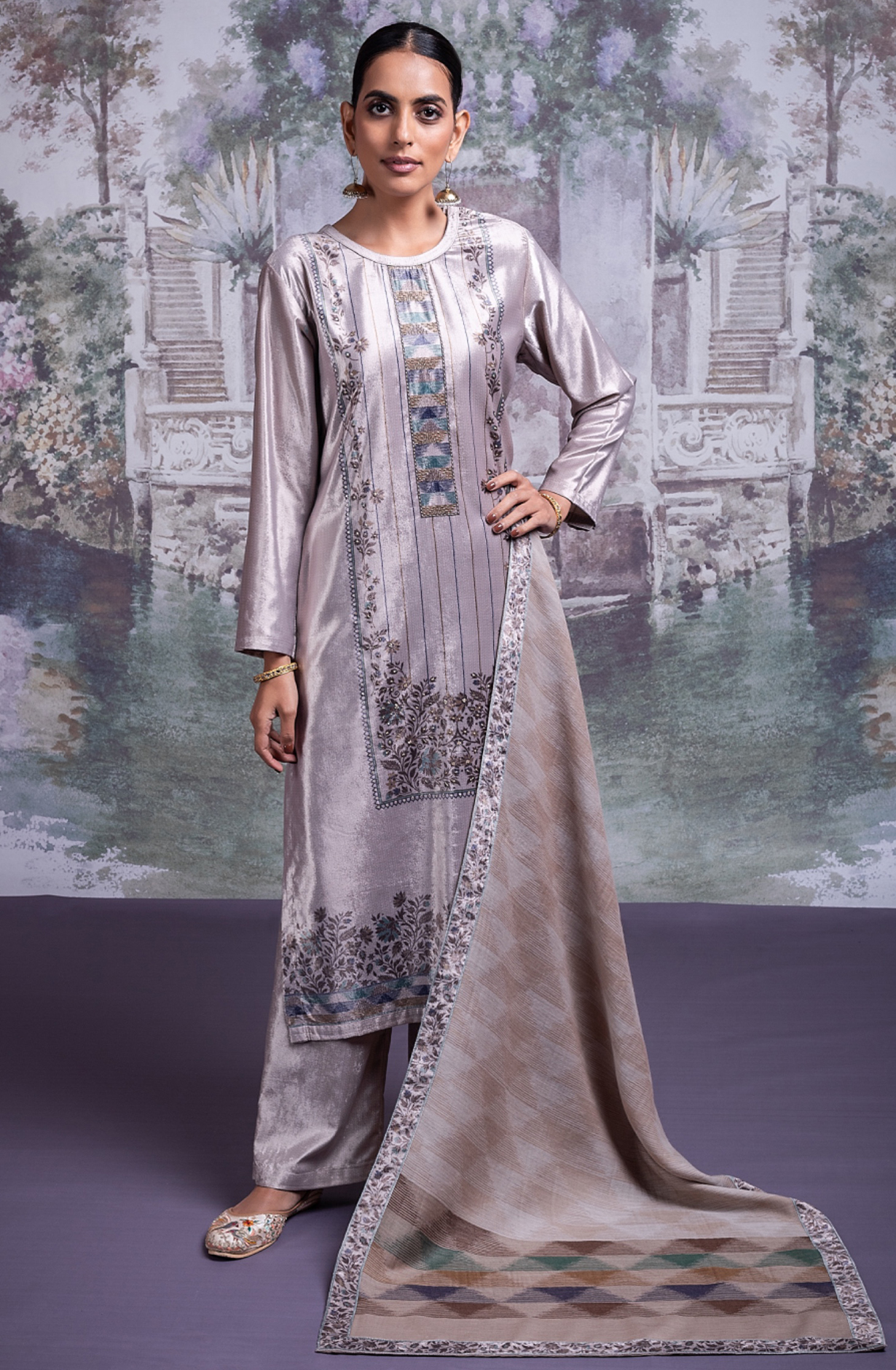 Digital Printed Velvet Suit with Pure Woolen Jacquard Pashmina Shawl- OZZ2329B