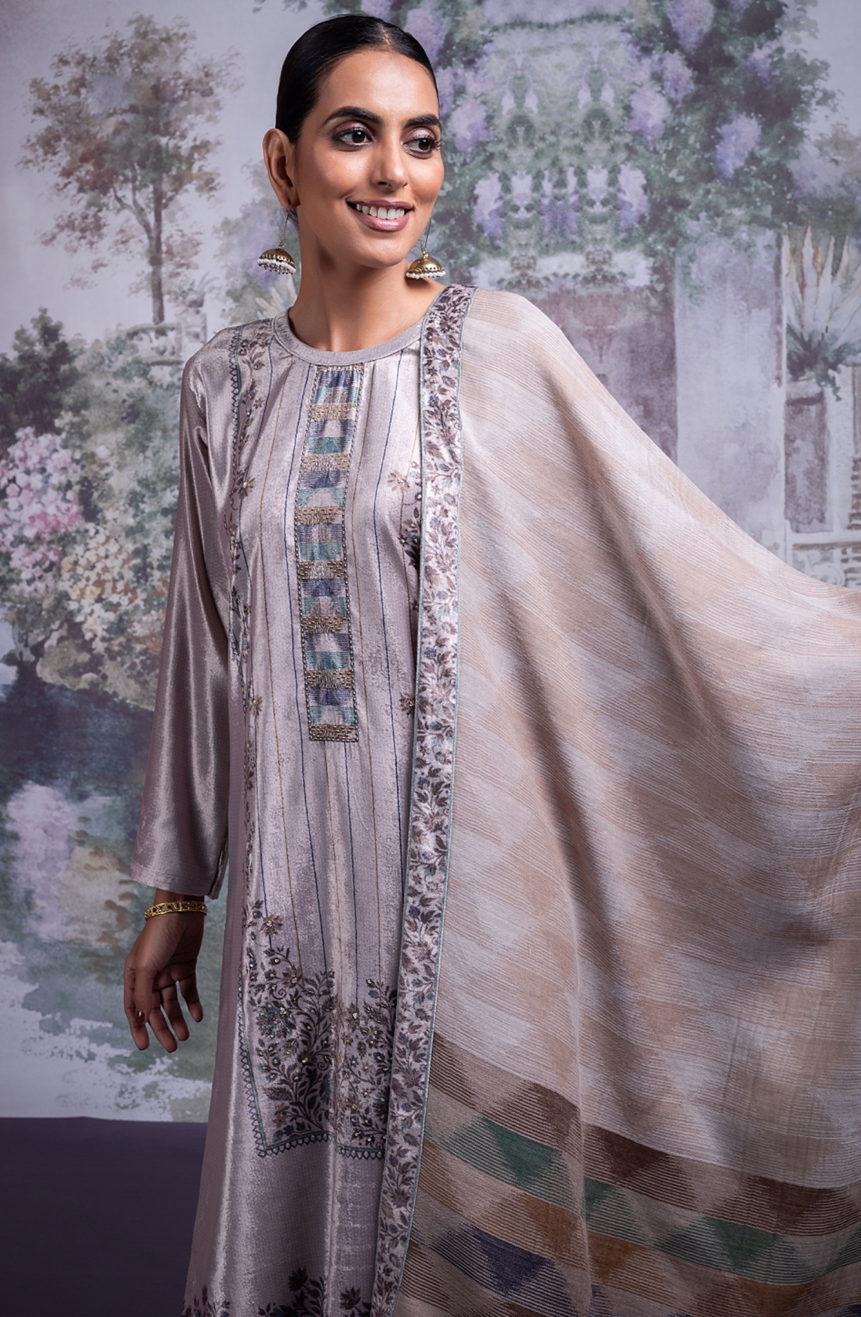 Digital Printed Velvet Suit with Pure Woolen Jacquard Pashmina Shawl- OZZ2329B