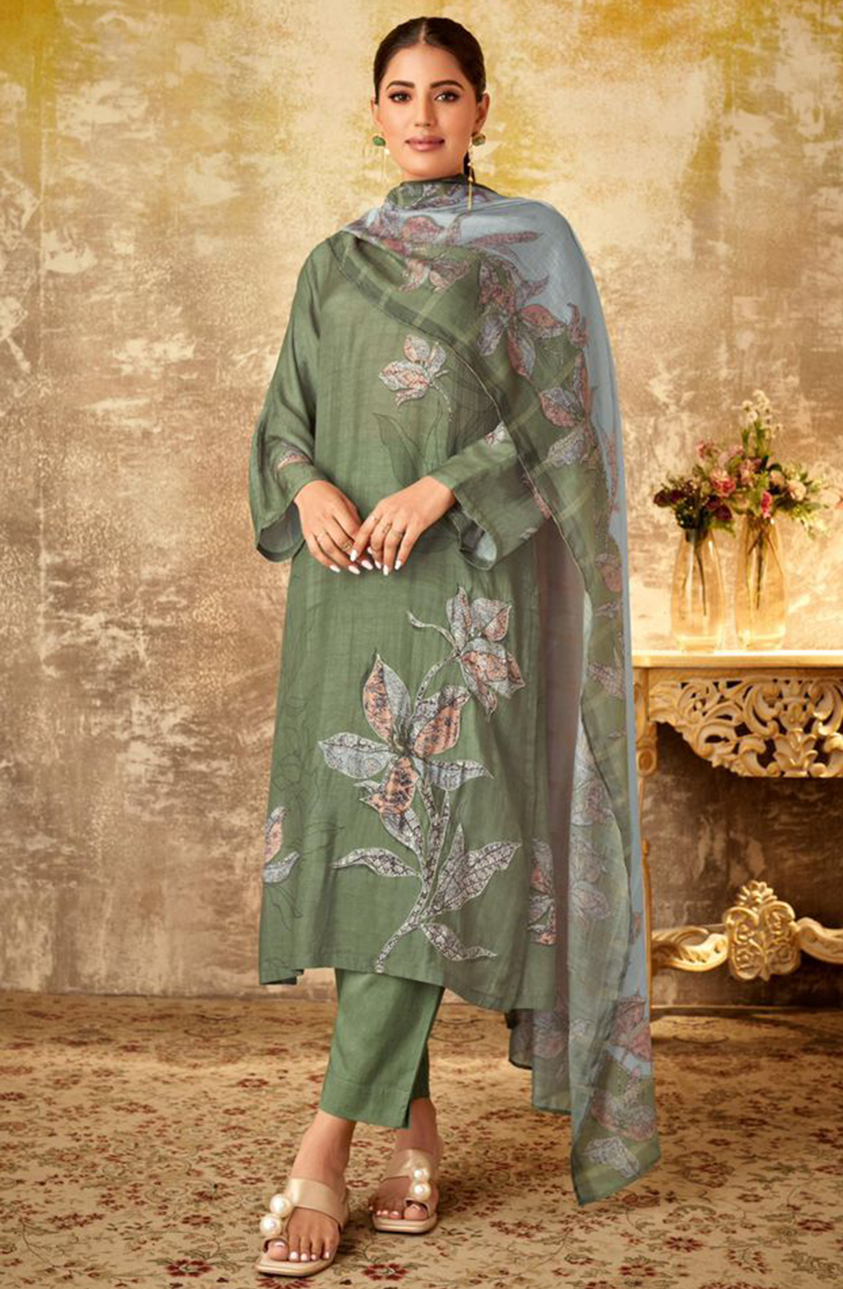 Green Muslin Silk Digital Printed Suit with Linen Dupatta - PAN451