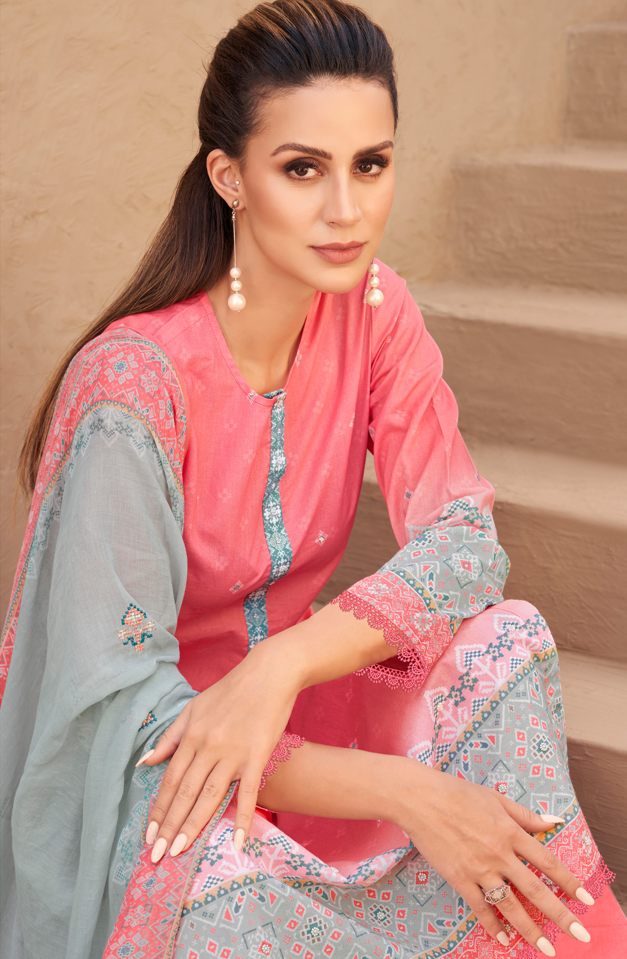 Pink Cotton Lawn Digital Printed Unstitched Salwar Kameez - PAT778