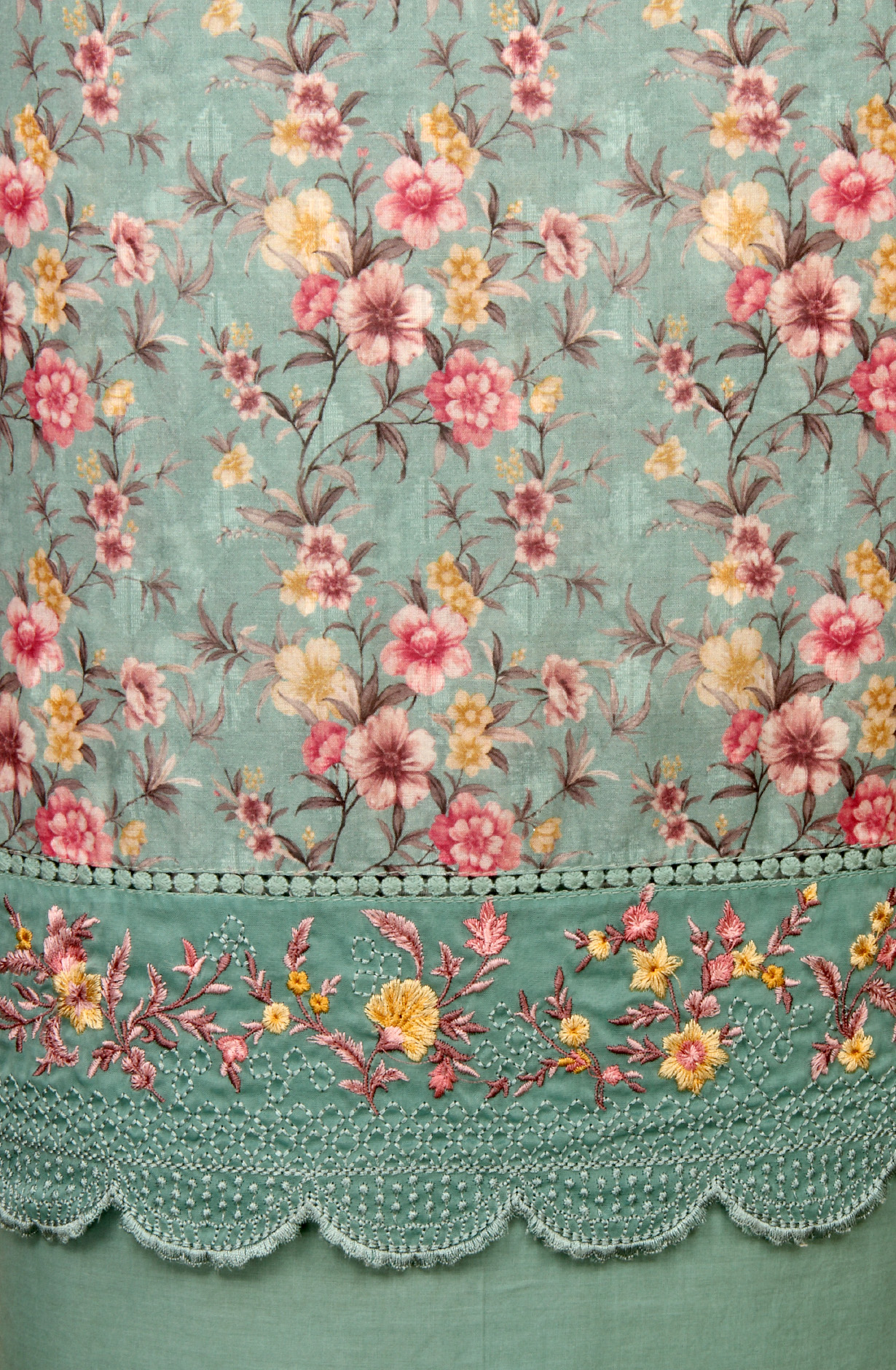 Green Exclusive Cotton Suit-sets with Chiffon Dupatta - PIA1953B