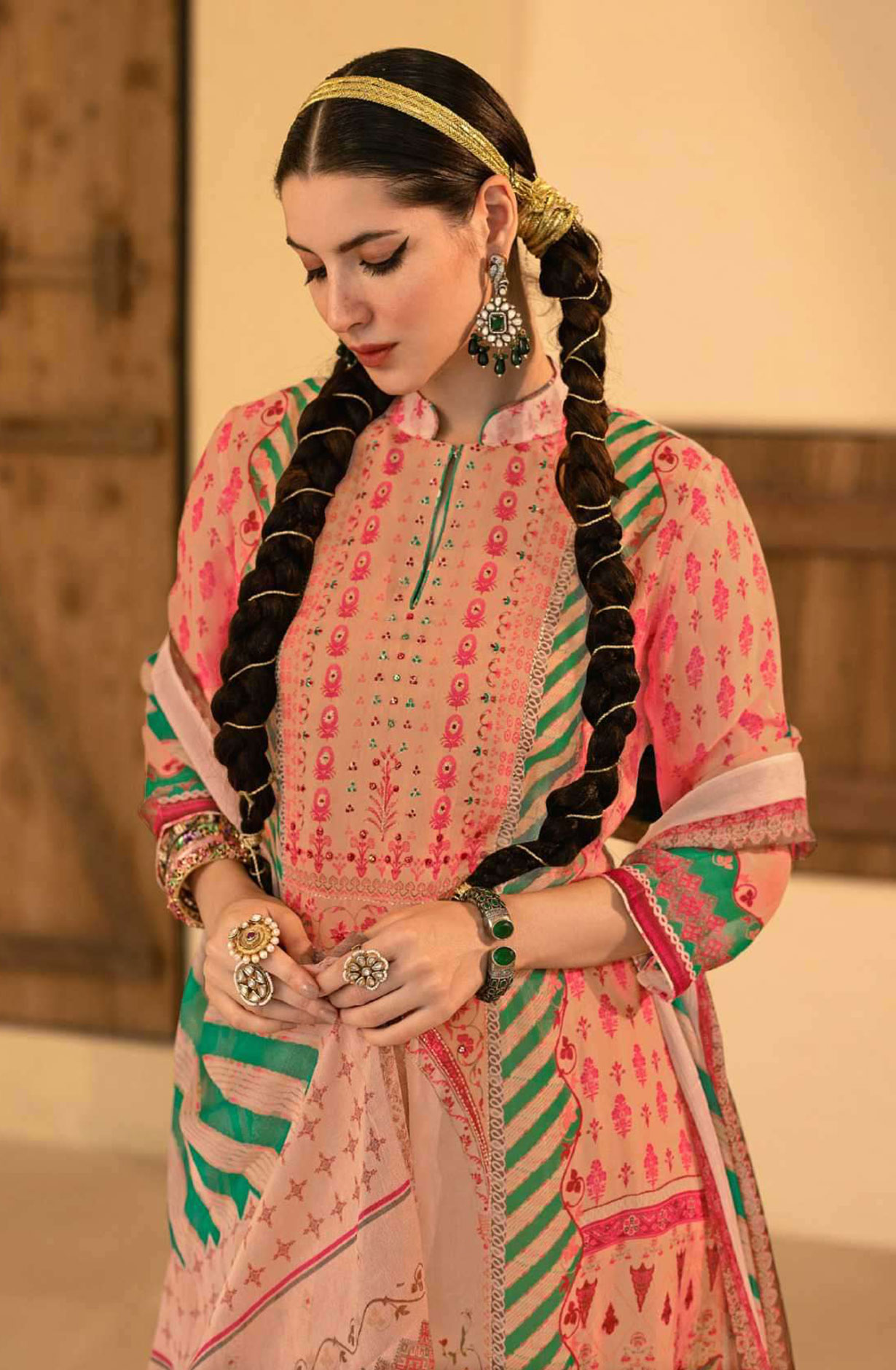 Orange Beautiful Organza Unstitched Salwar Kameez with Chiffon Dupatta - POO2033