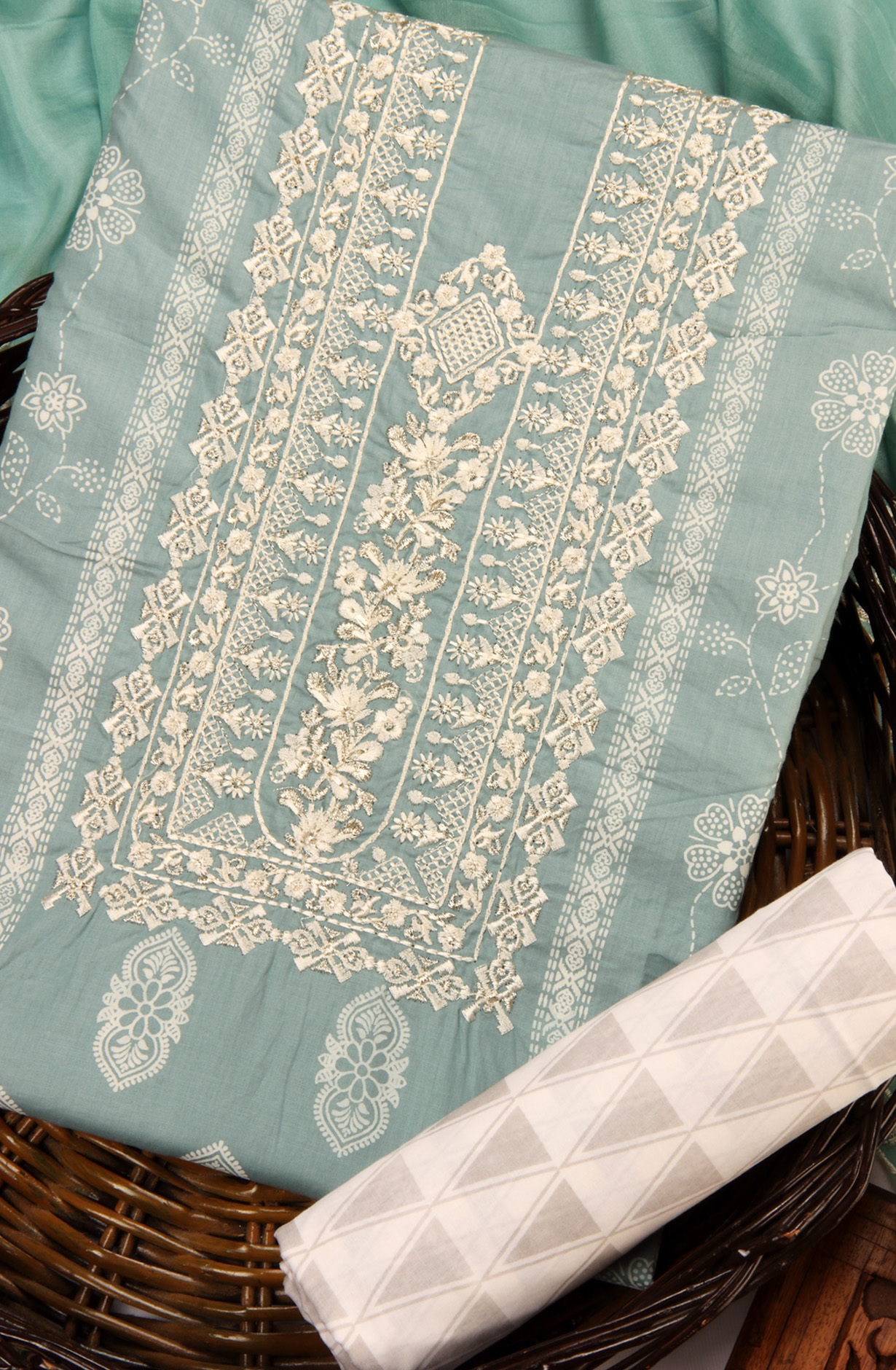 Green Cotton Unstitched Salwar Suit with Trendy Dupatta - QAIS0036