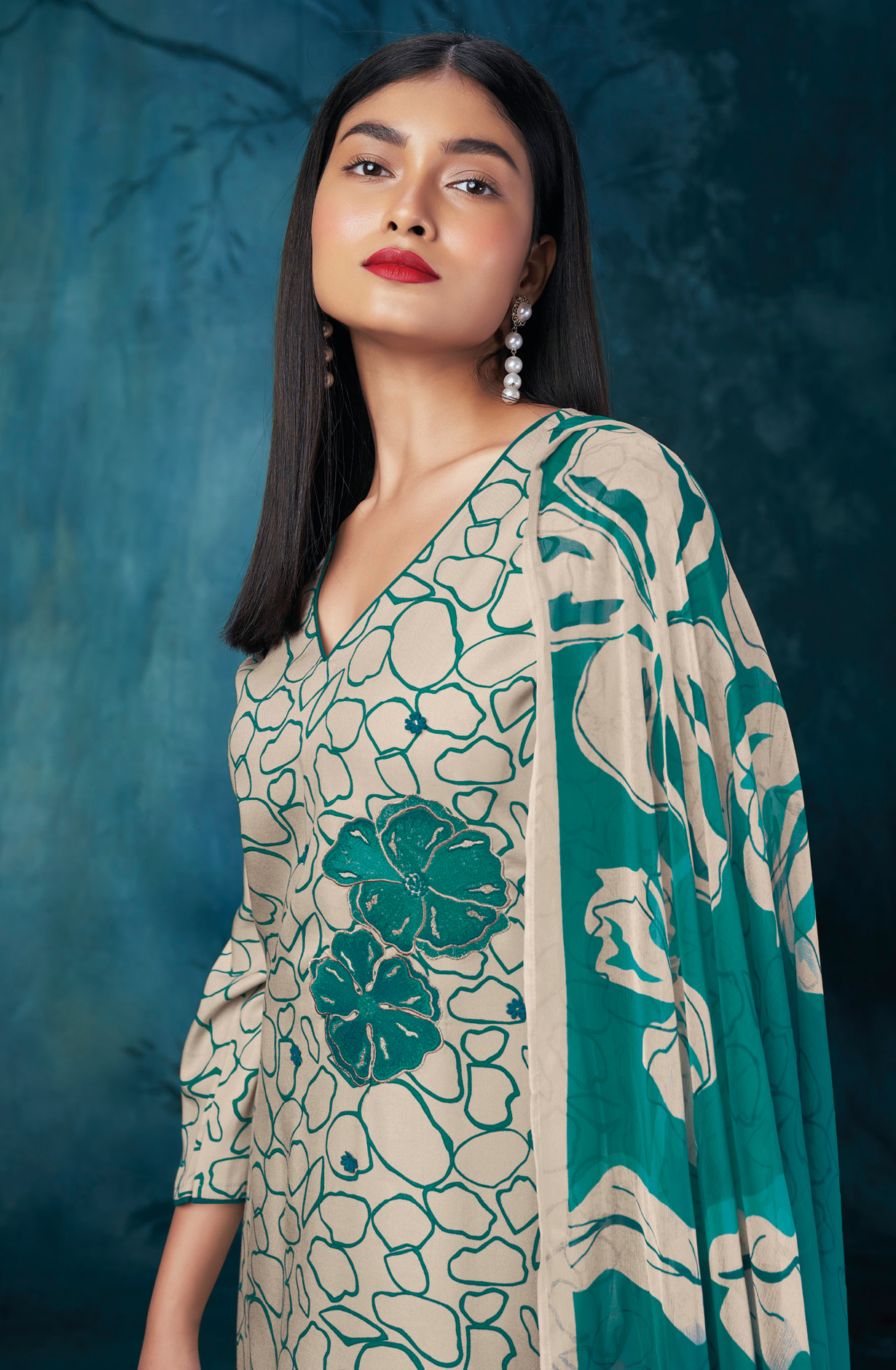 Off-white and Firozi Spun Unstitched Suit with Chiffon Dupatta - QUIS2071D