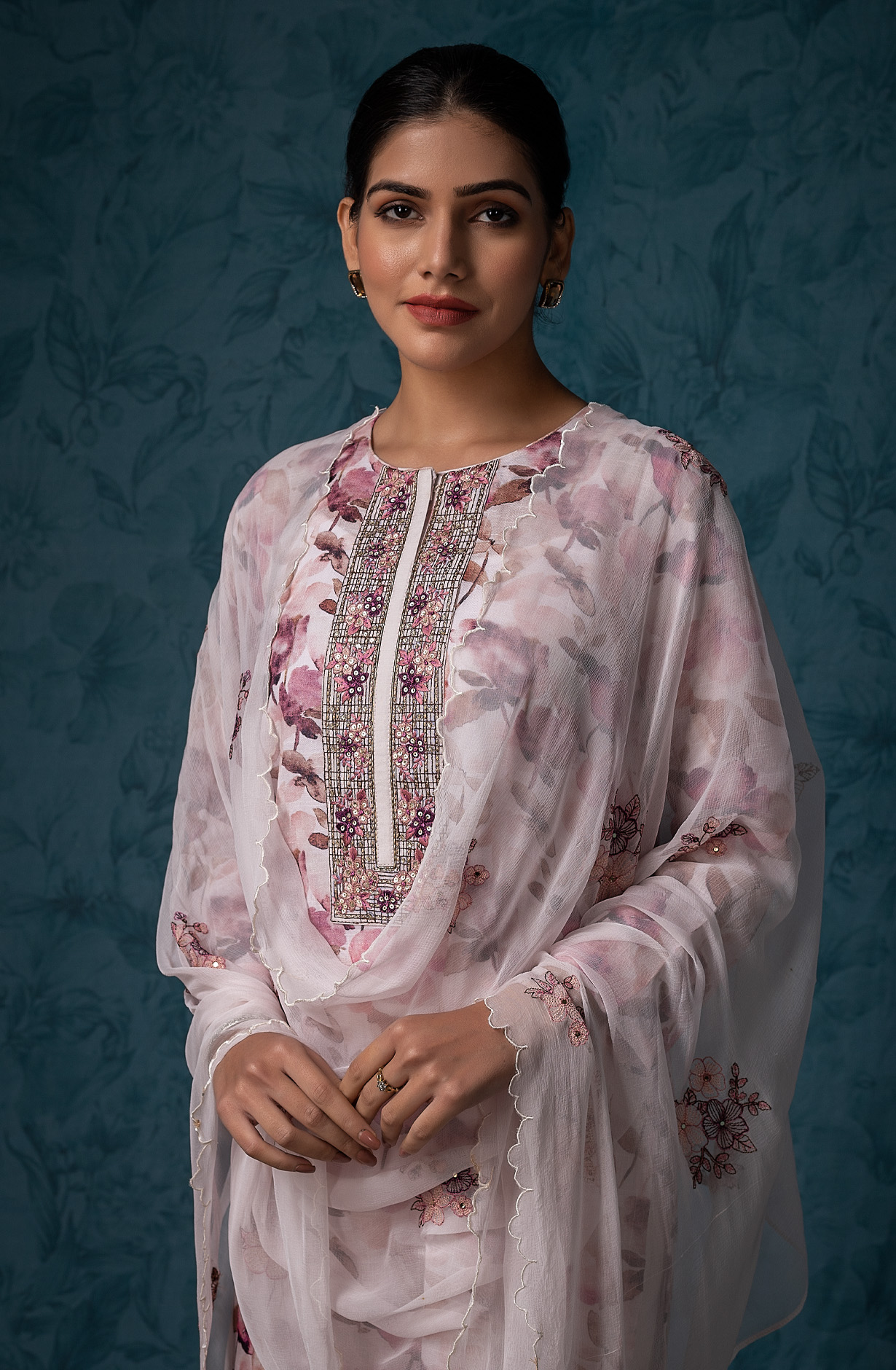 Multi-coloured Linen Digital Print Exclusive Suit-sets with Chiffon Dupatta - R157-SPR1444A