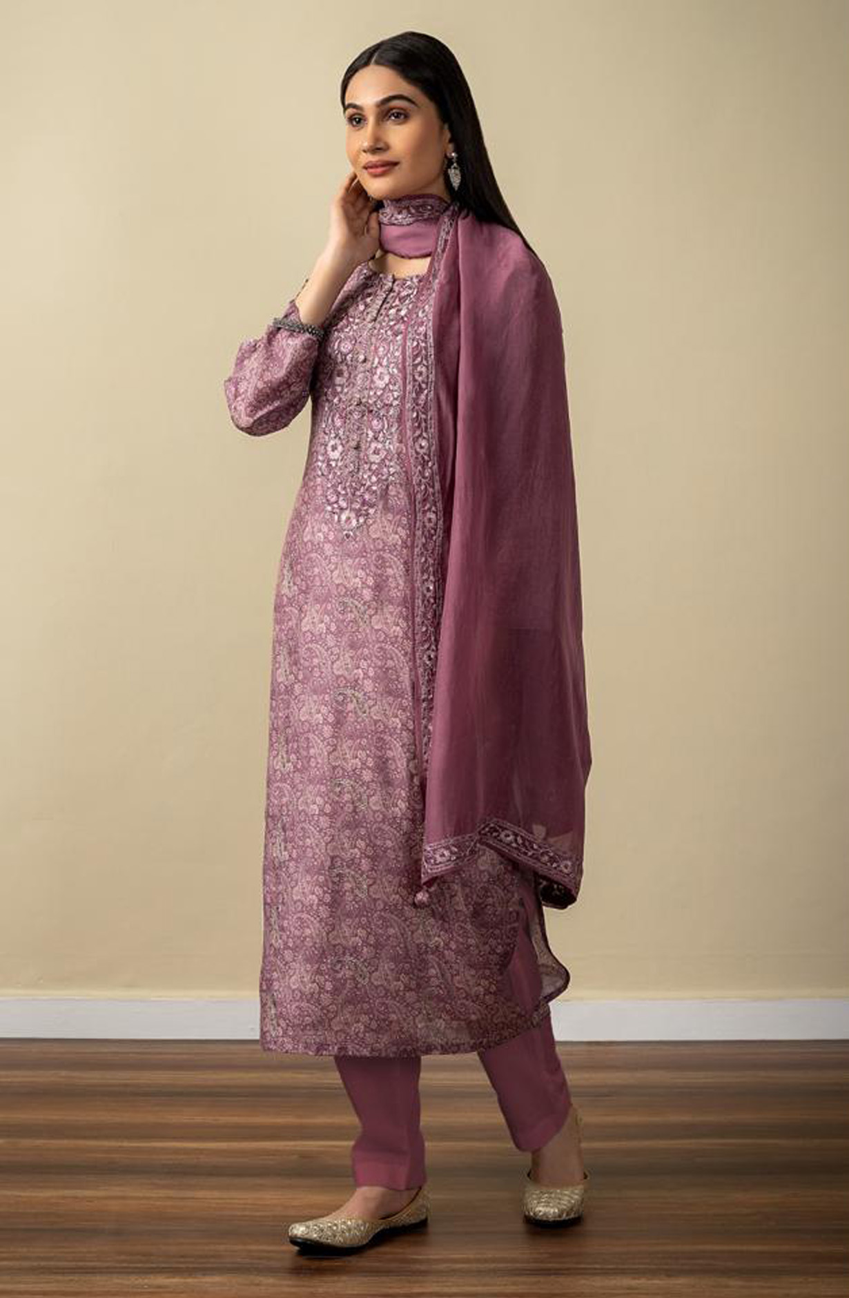 Purple Muslin Festive Wear Salwar Suit with Organza Dupatta - R157-SPR1534