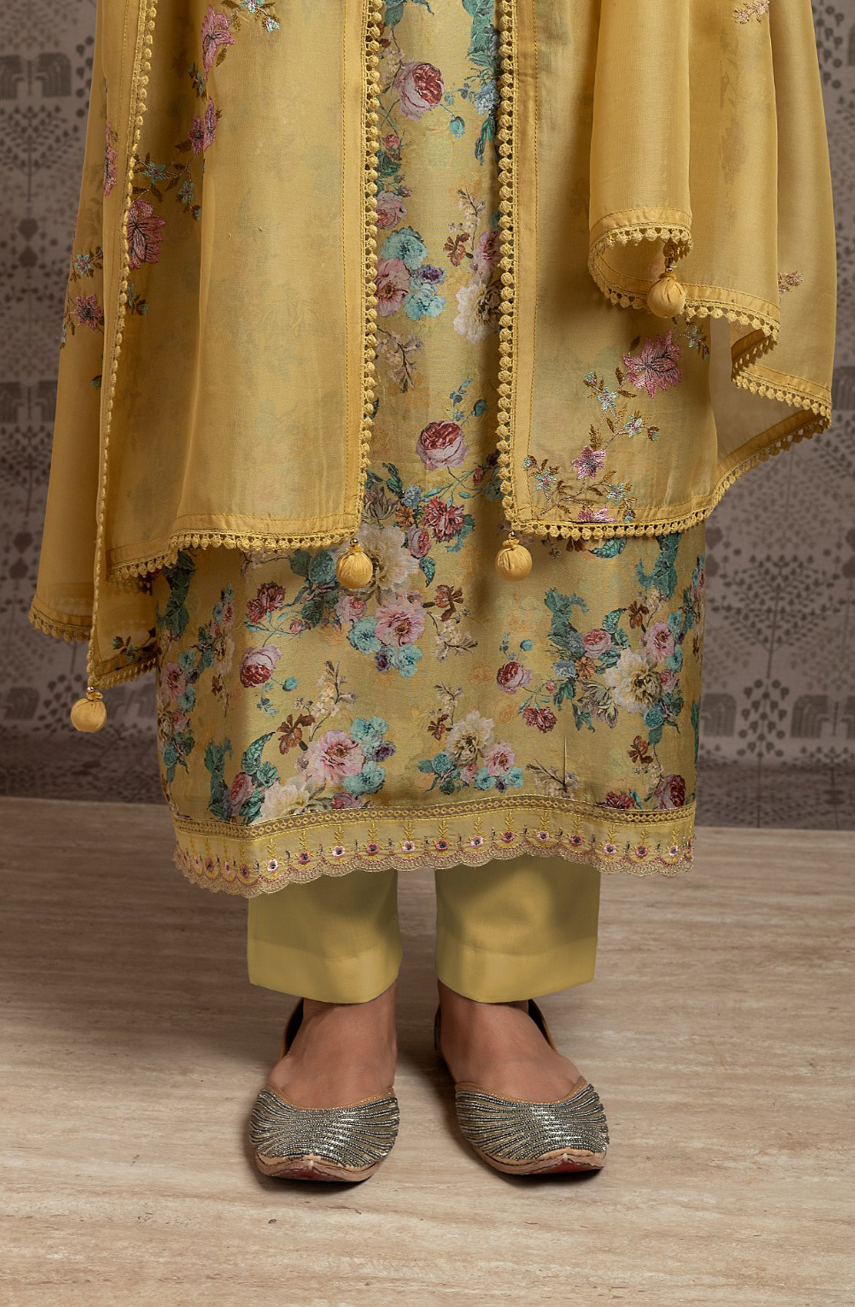 Festive Special Mehndi Silk Beautiful Salwar Suit with Organza Dupatta - R157-SPR1589A