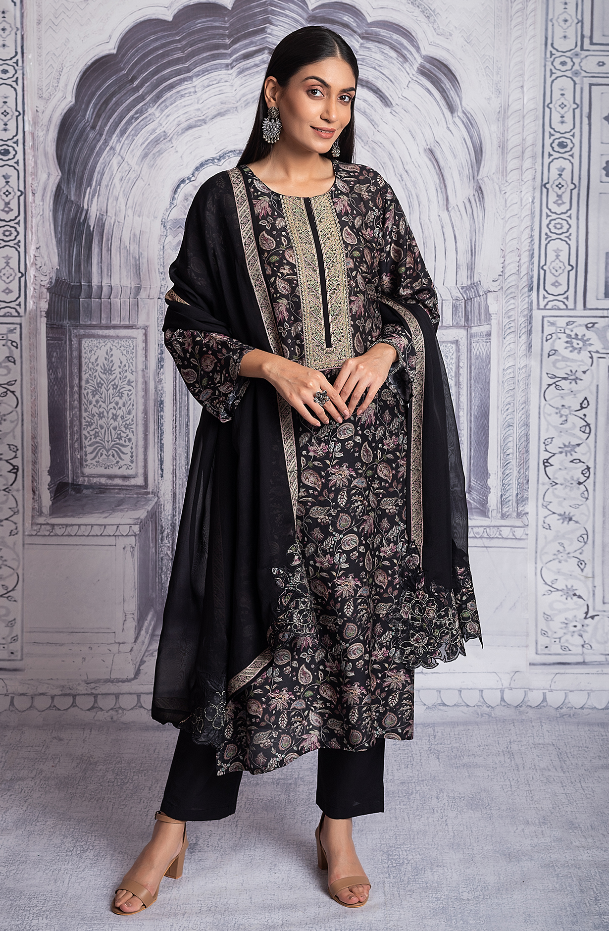 Black Designer Muslin Digital Printed Salwar Kameez with Organza Dupatta - R157-SPR1952