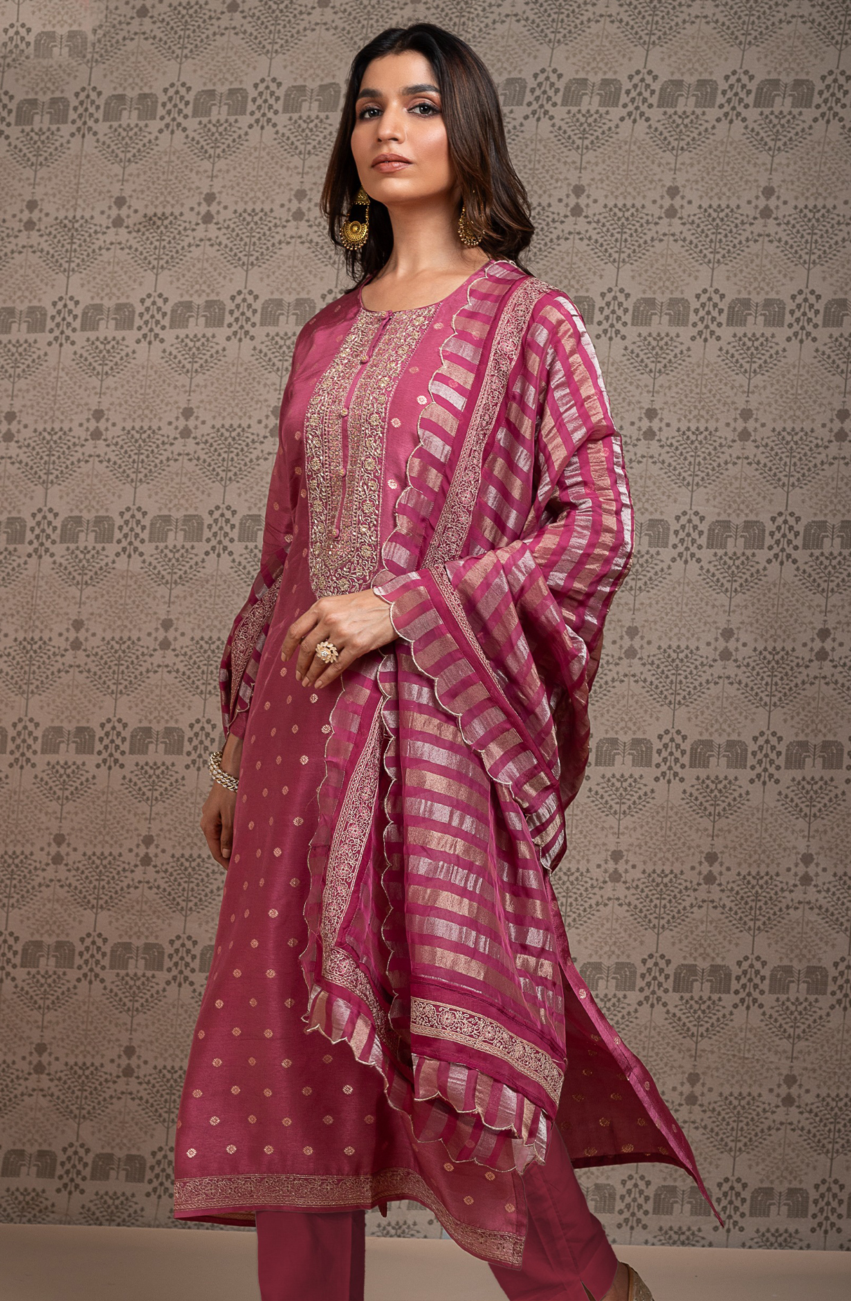 Magenta Beautiful Silk Jacquard Embroidered Unstitched Salwar Kameez - R157-SPR2001