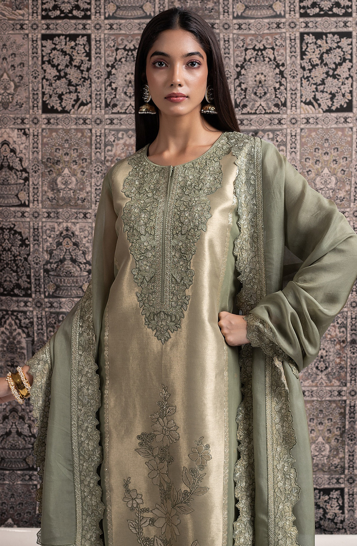 Green Silk Ziraf Jacquard Suit Set with Silk Tissue Dupatta - R157-SPR2476A