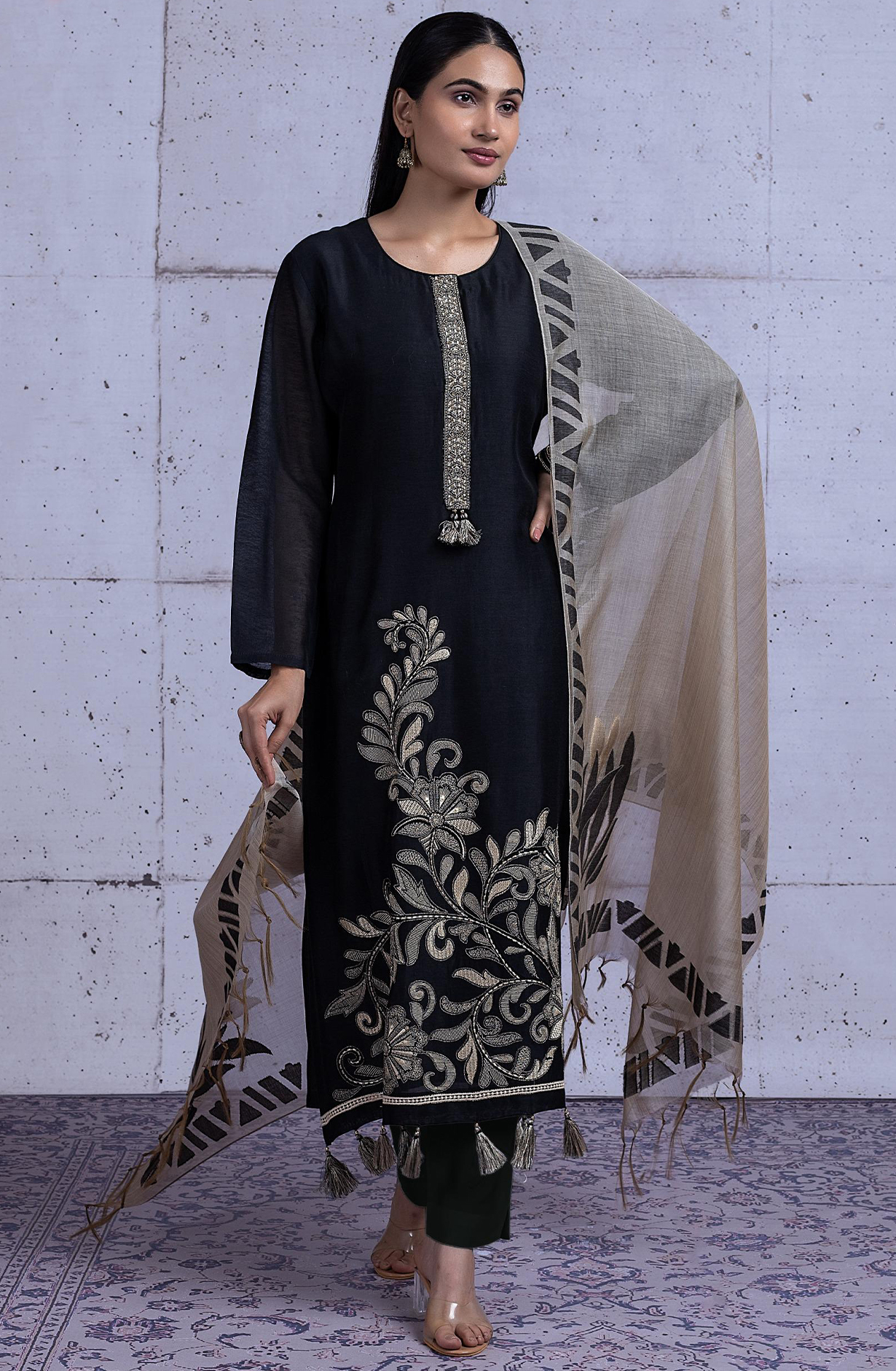 Black Linen Embroidered Suit with Linen Dupatta - R157-SPRKSR25