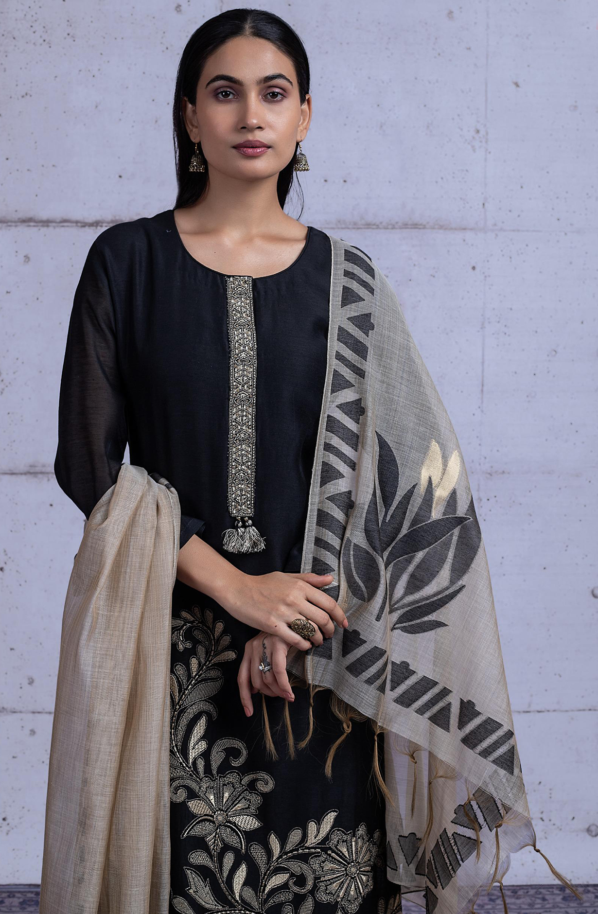 Black Linen Embroidered Suit with Linen Dupatta - R157-SPRKSR25