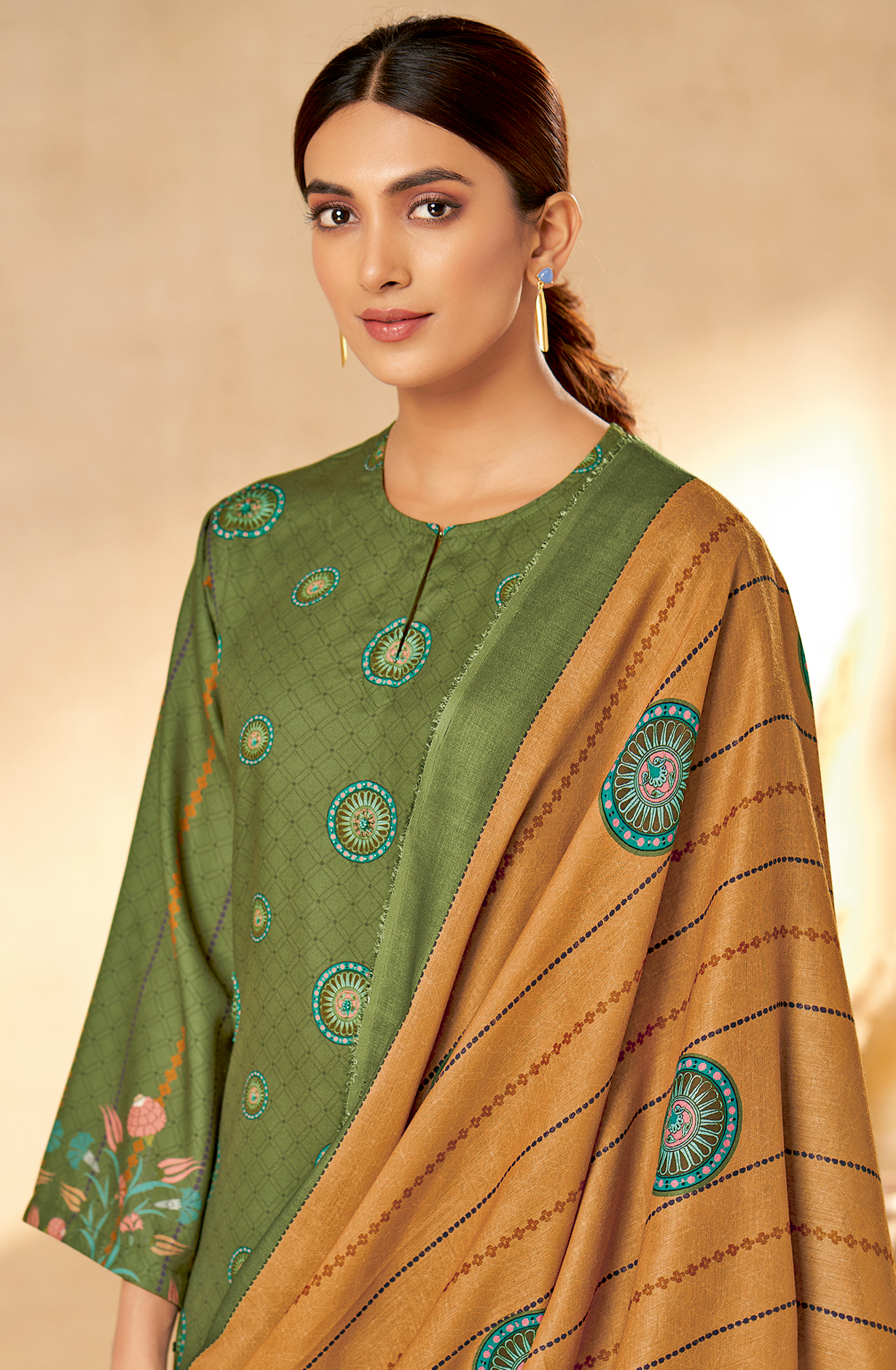 Green Pashmina Unstitched Printed Salwar Kameez - REYH624