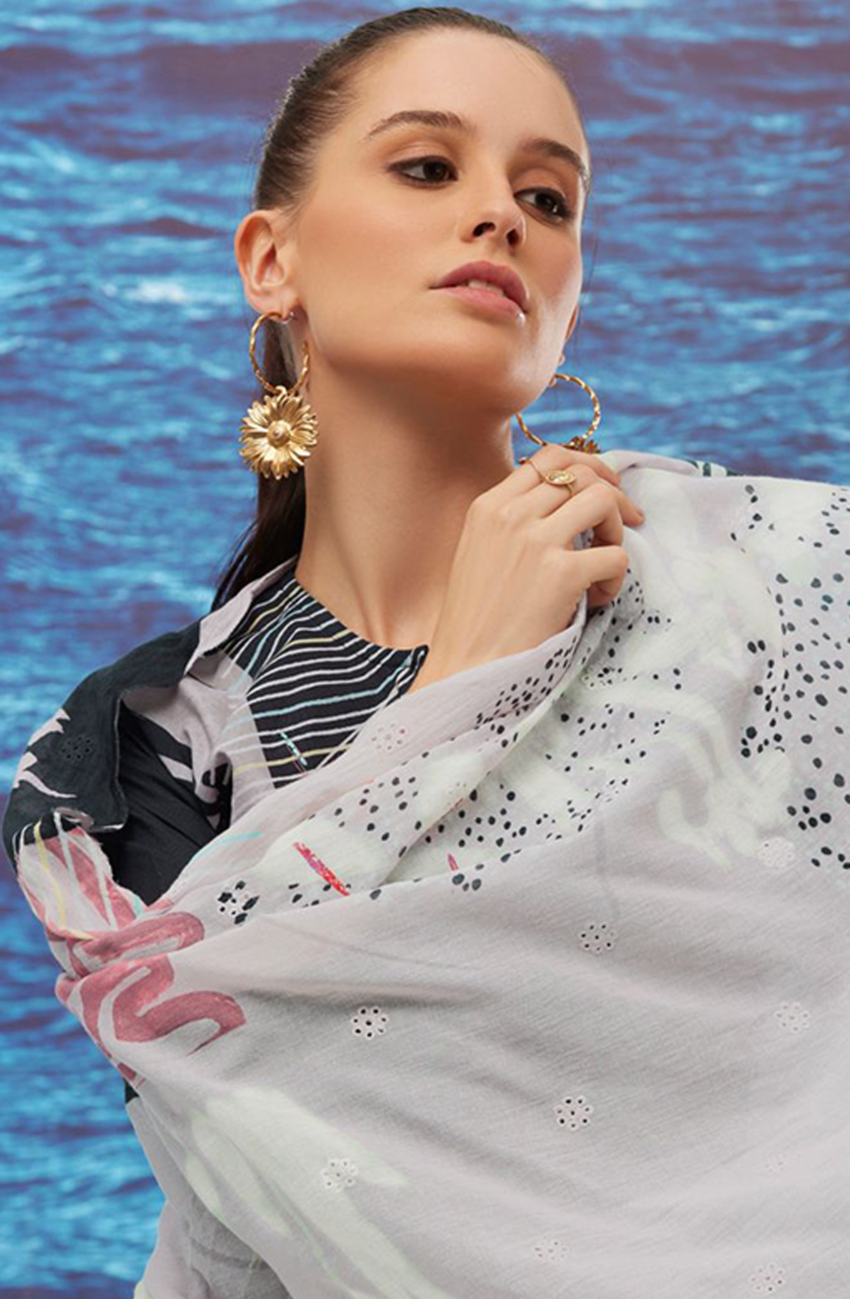 Black Cotton lawn Digital Printed Suit Set - RHE216