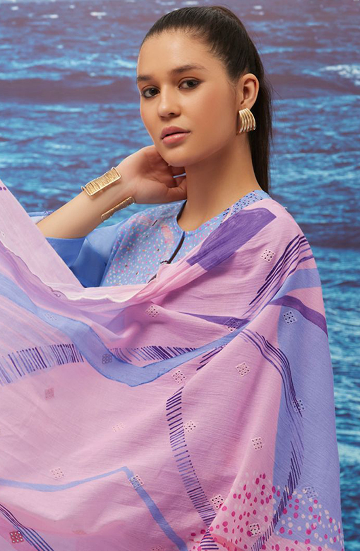 Blue Cotton lawn Digital Printed Suit Set - RHE240