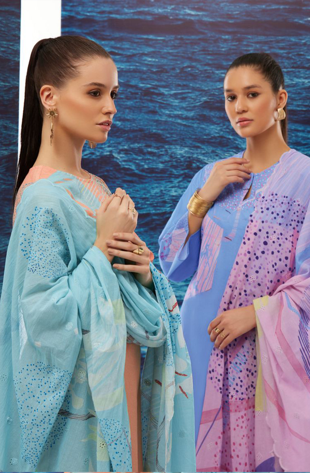 Blue Cotton lawn Digital Printed Suit Set - RHE240