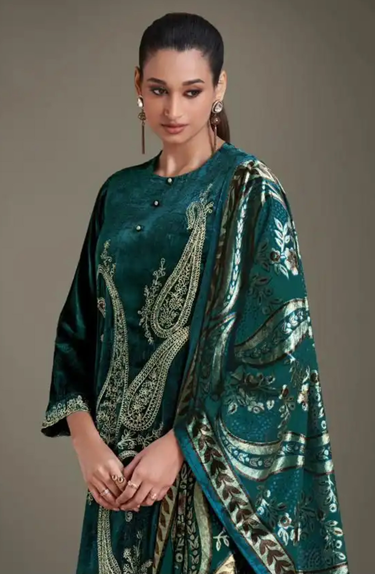 Firozee Viscose Unstitch suit set with Velvet Brasso Dupatta - RIT8721D