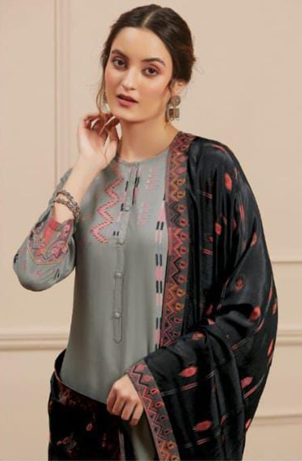 Grey Pashmina Digital Print Winter Salwar Suit - RIW1640