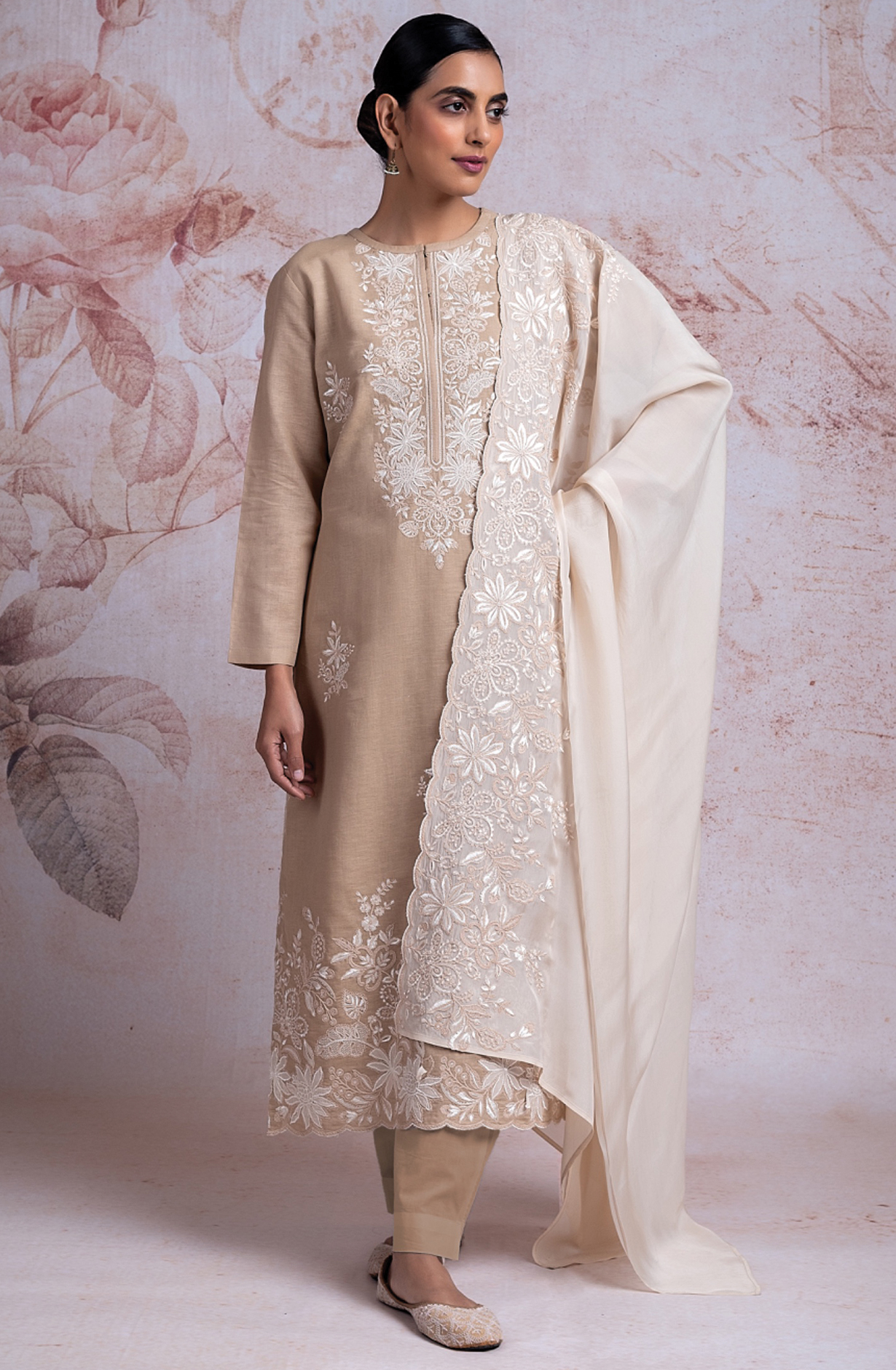 Brown Pure Linen Suit Set with Organza Dupatta -ROV2442