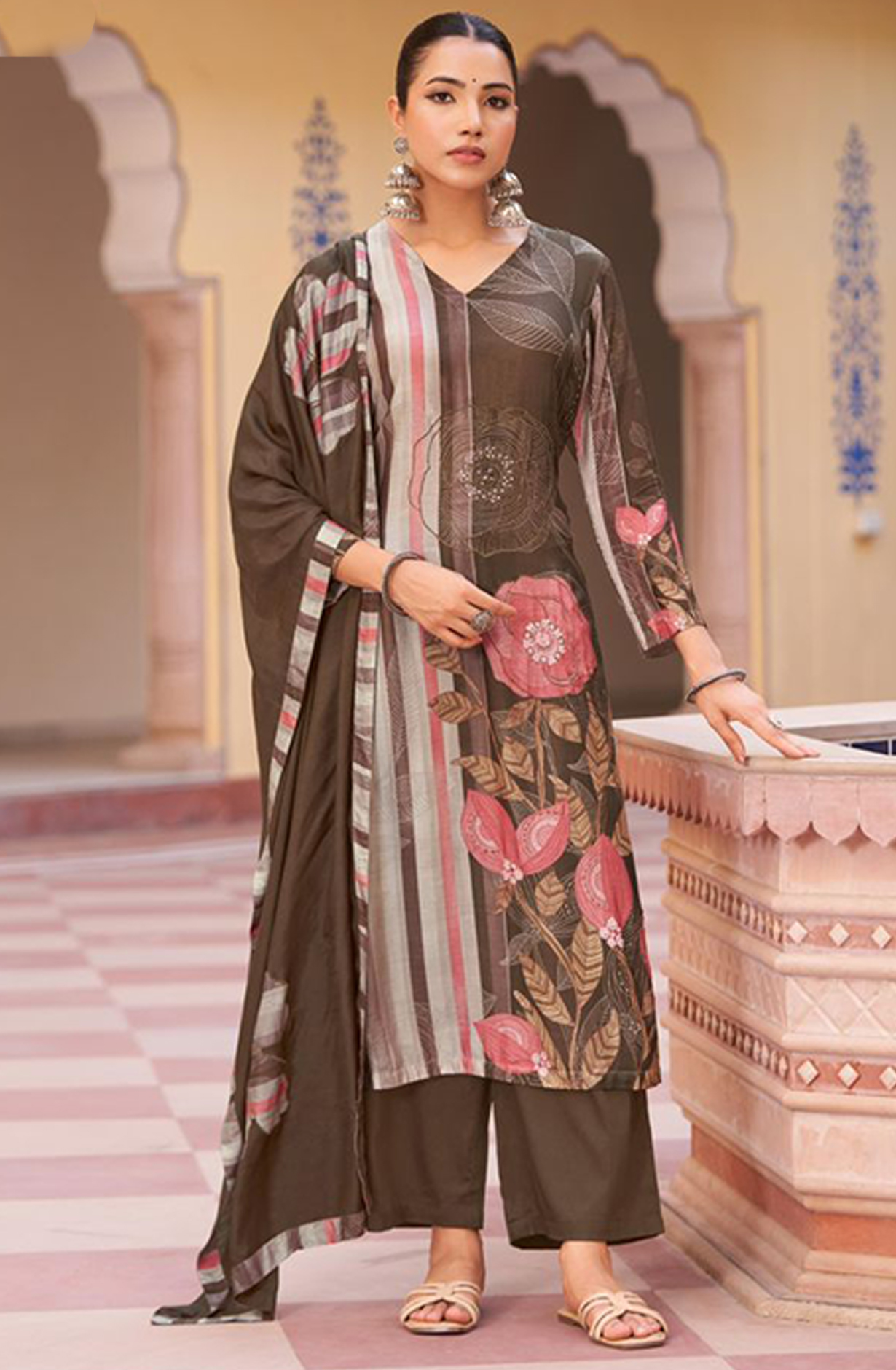 Brown Muslin Digital Printed Suit Set With Muslin Dupatta- SAK8939