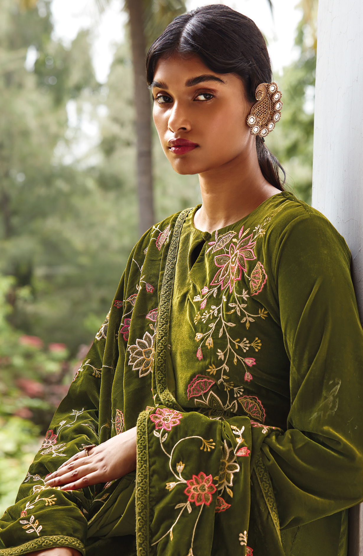 Mehndi Green Luxe Velvet Designer Embroidered Salwar Kameez - SAMC1579