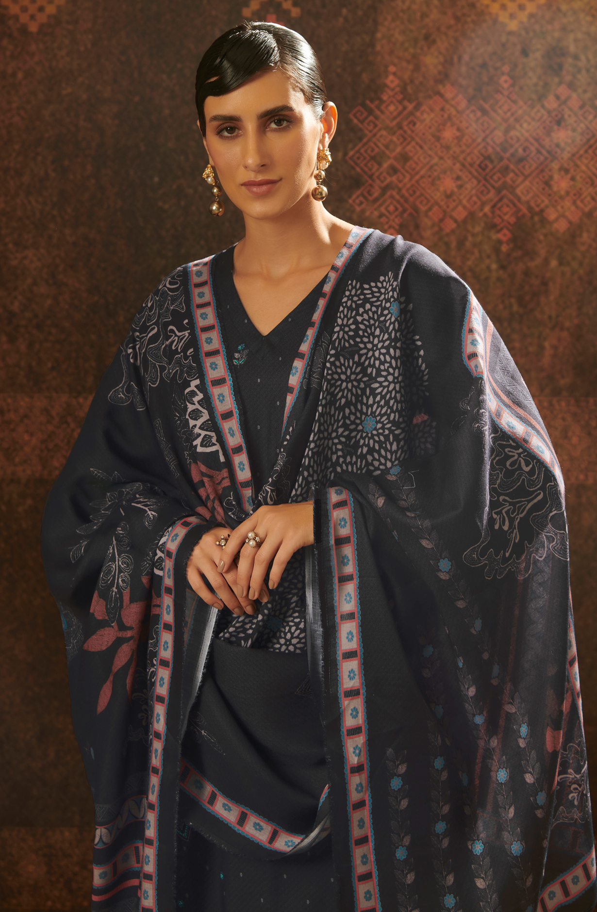 Black Pashmina Unstitched Salwar Kameez - SAN189