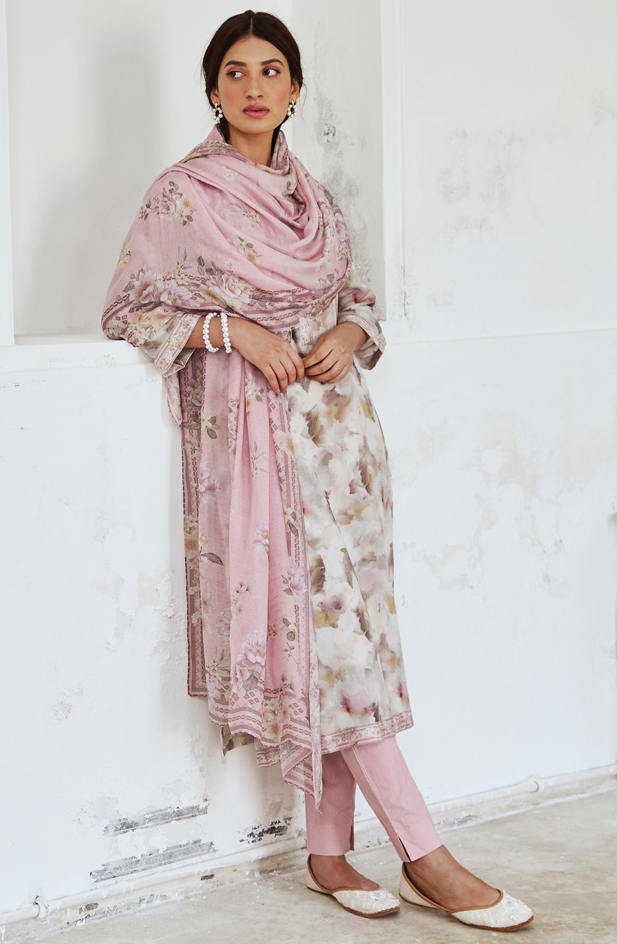 Pink Cotton Suit set with Digital Print with Muslin Dupatta - SAR2207A