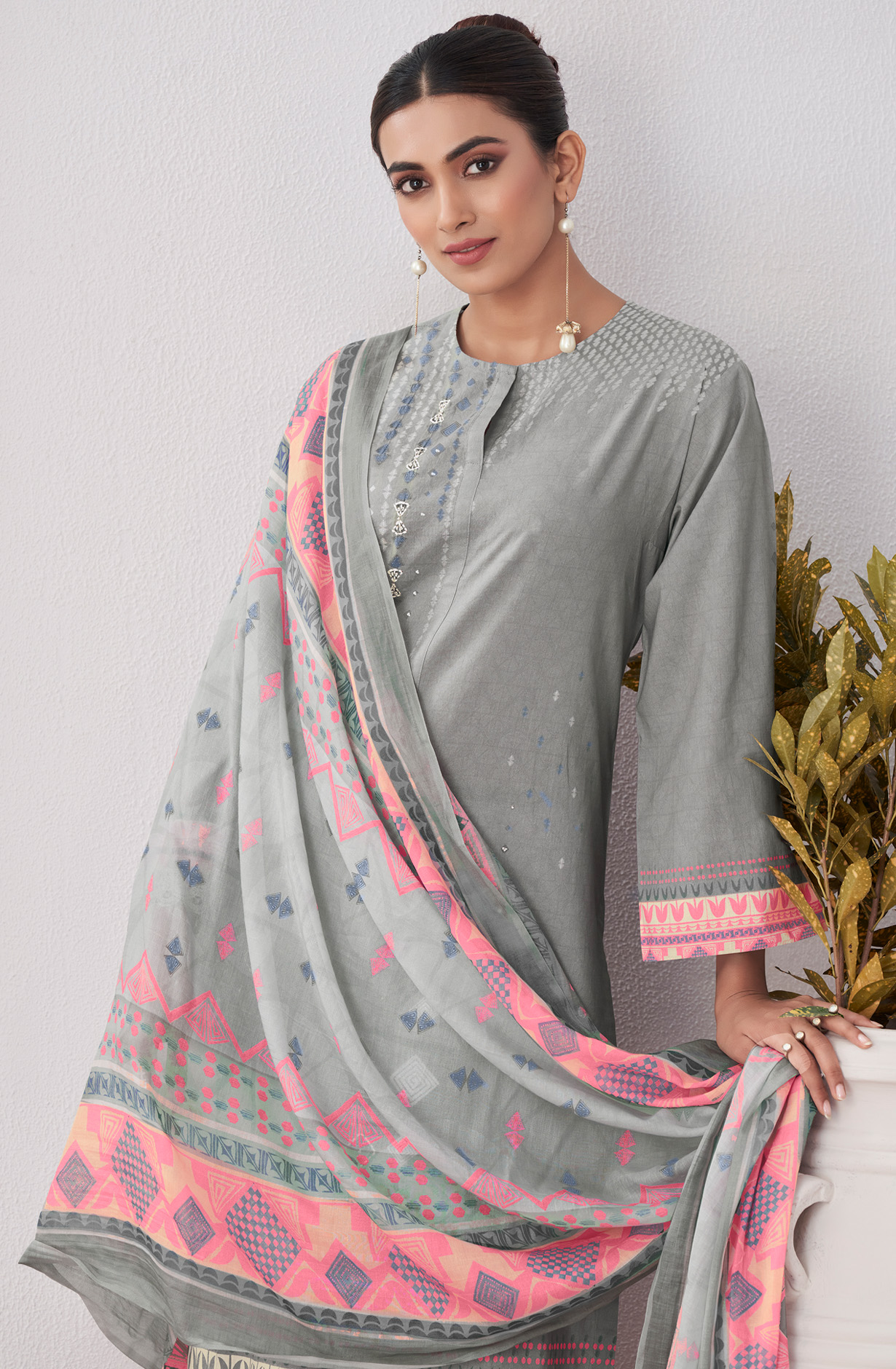 Grey Cotton Digital Printed Unstitched Salwar Suit-sets - SEH692