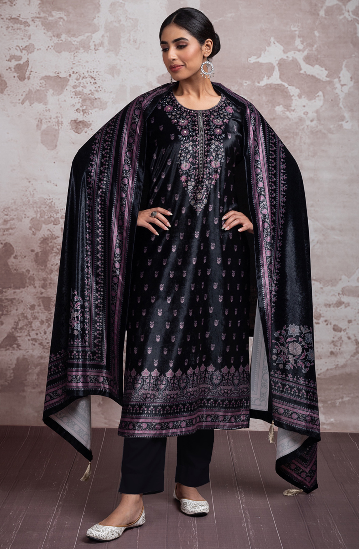 Black Velvet Suit-Set with Digital Print and Handwork -  SHE1301B