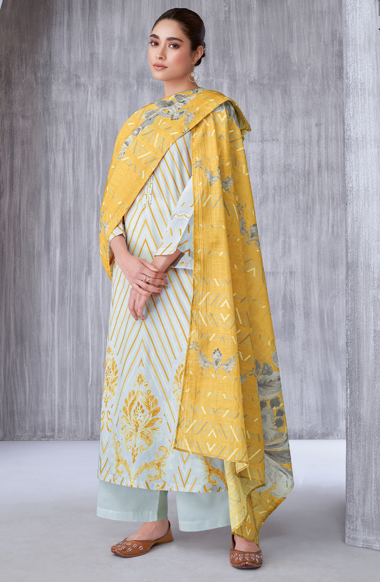Pastel Grey Cotton Digital Printed Unstitched Salwar Kameez - SIL1232