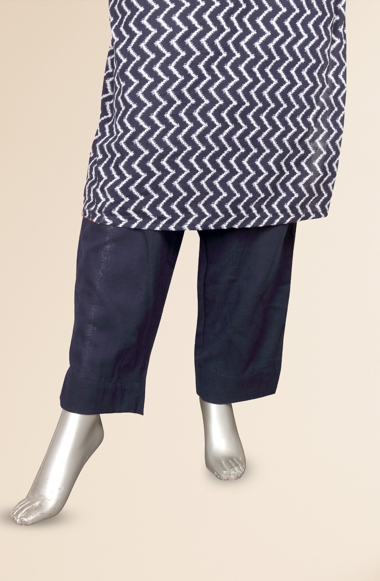 Ready-to-Wear Blue Cotton Kurti Pant Set with Dupatta - SRMR79060F