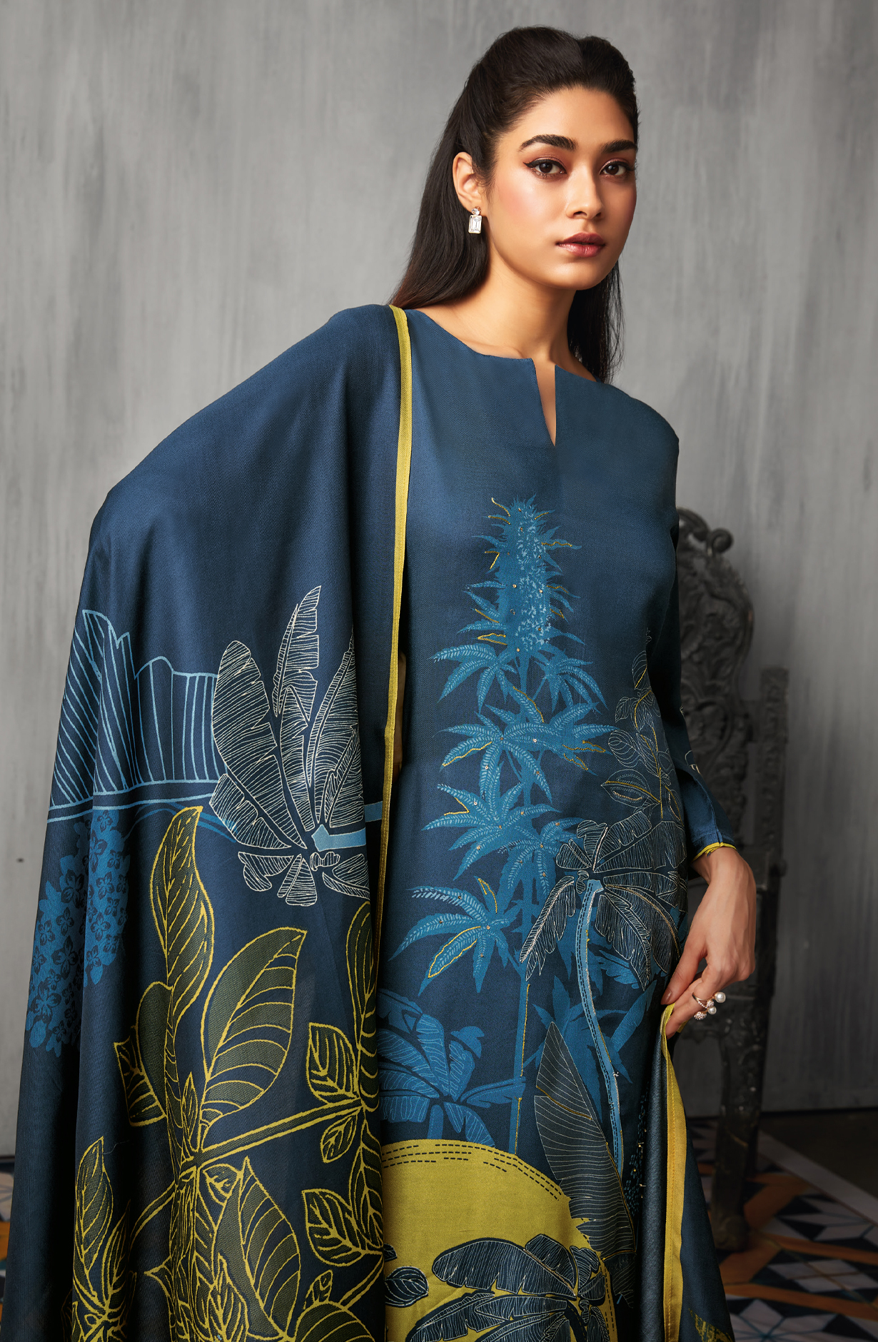 Teal Beautiful Pashmina Printed Salwar Suit with Dupatta - SUGC1561