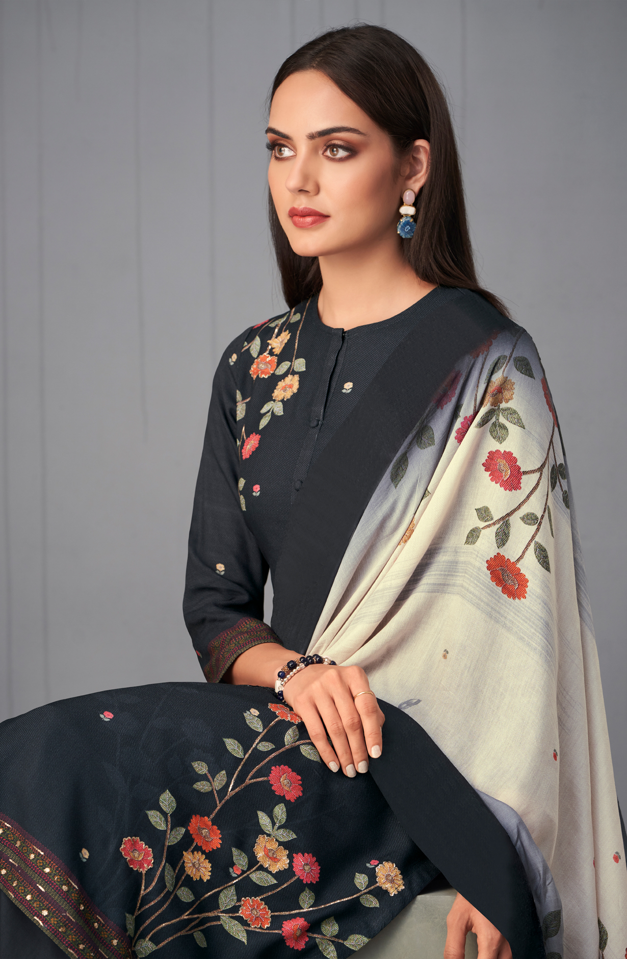 Black Pashmina Digital Printed Winter Wear Salwar Kameez - SUN1742