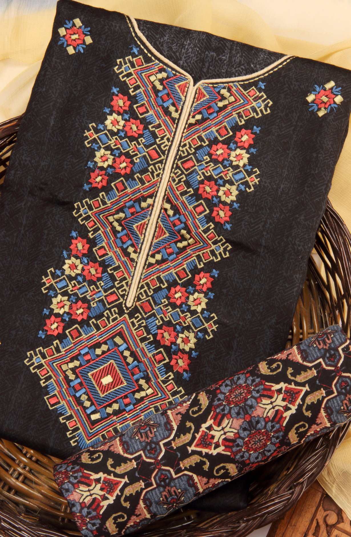 Black Cotton Unstitched Salwar Suit with Chiffon Dupatta - SVACOT1231C