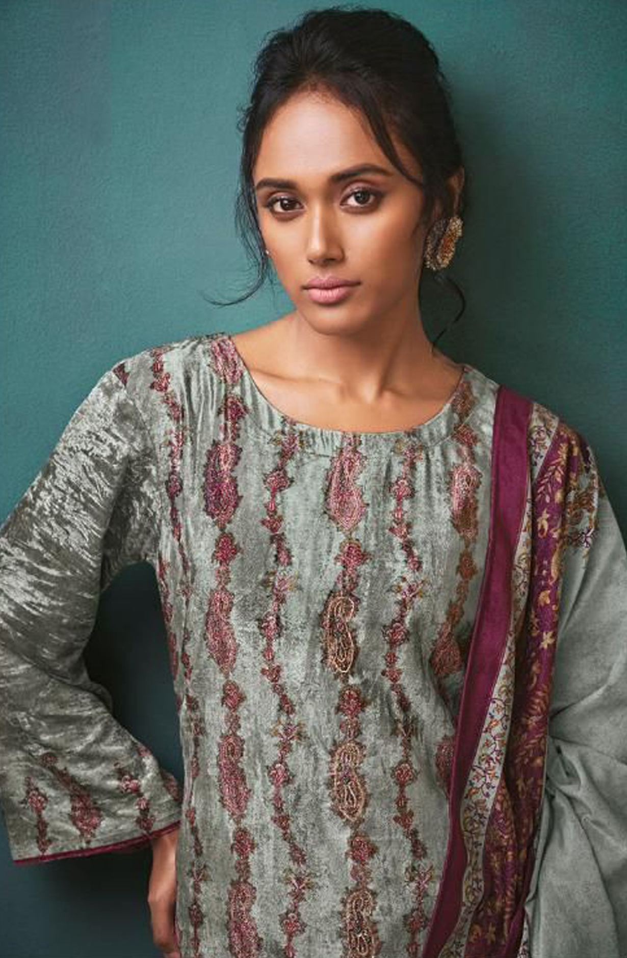 Grey Pure Velvet Unstitched Salwar Kameez - TAA1211D