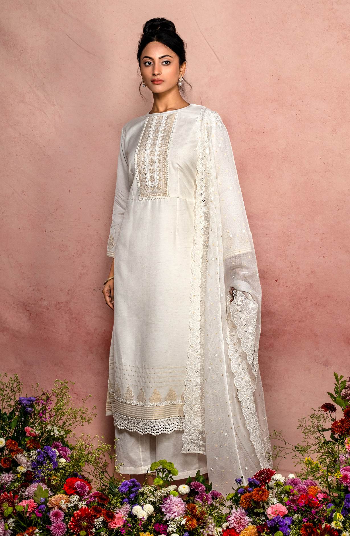 Beautiful Cream Linen Exclusive Embroidery Salwar Suit with Organza Dupatta - TAR1752