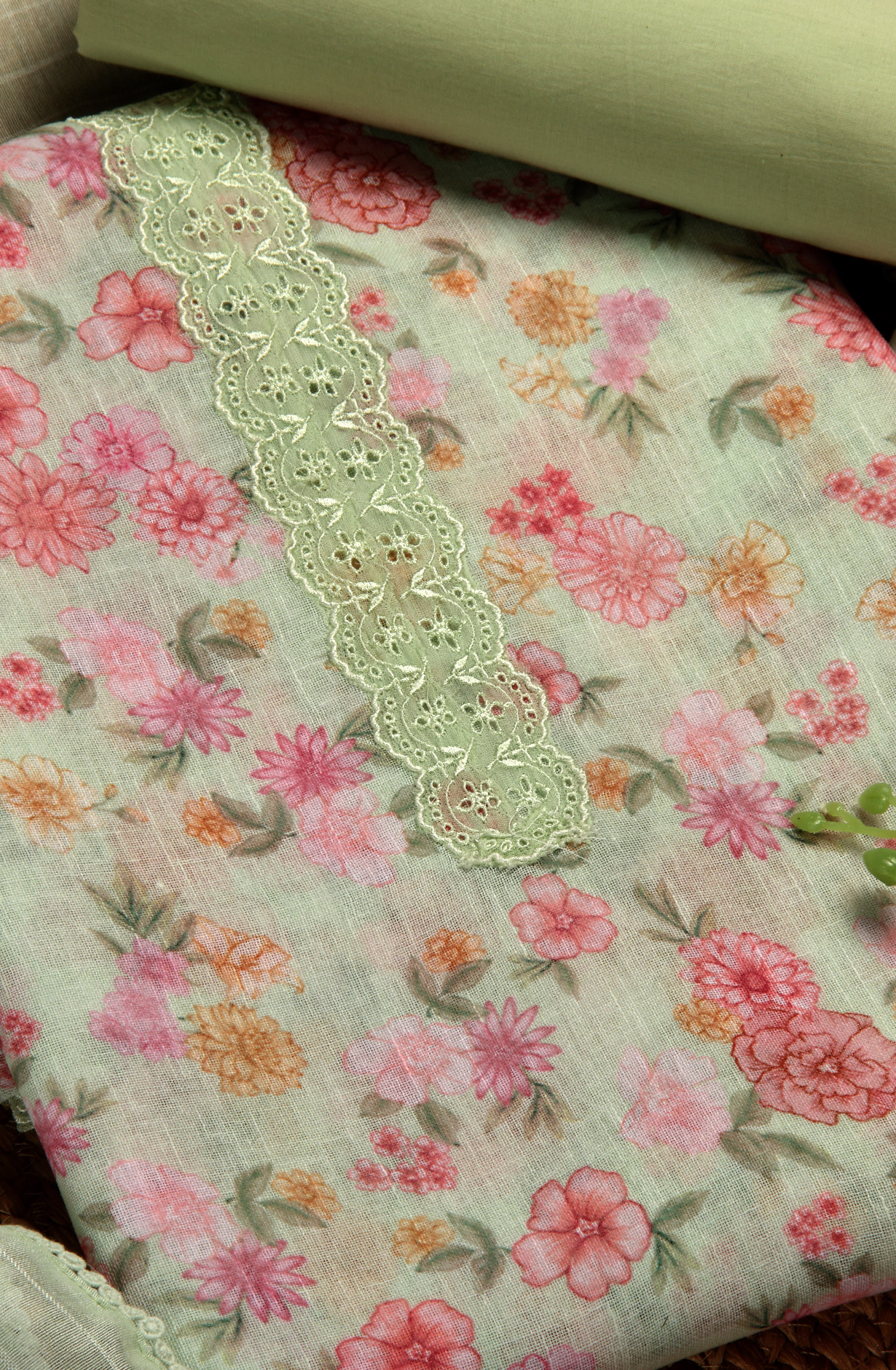 Parrot Green Linen Exclusive Digital Printed with Embroidered Salwar Kameez - TAR1762D