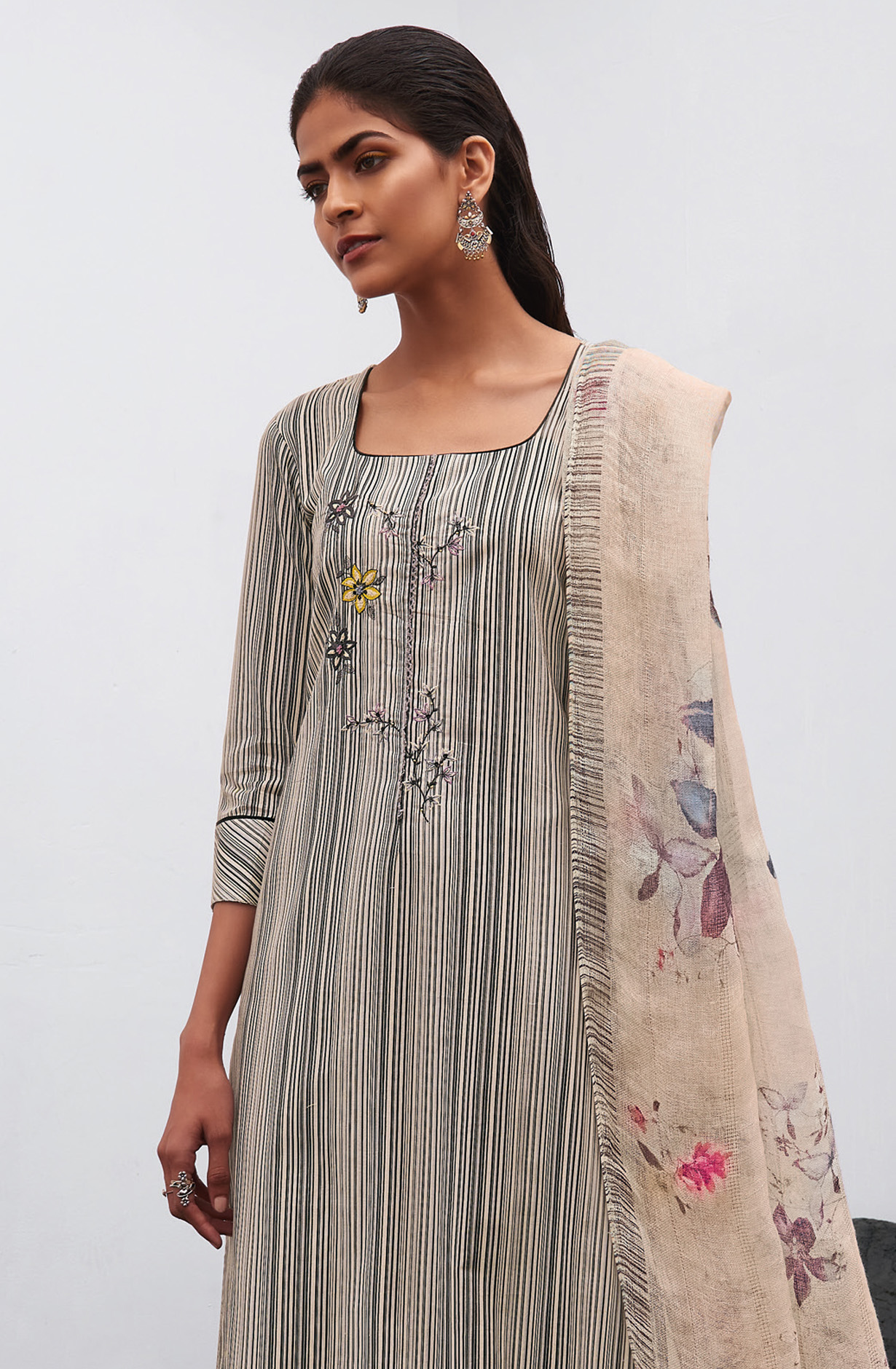 Multi-coloured Cotton Digital Printed Salwar Suit- THEC1075