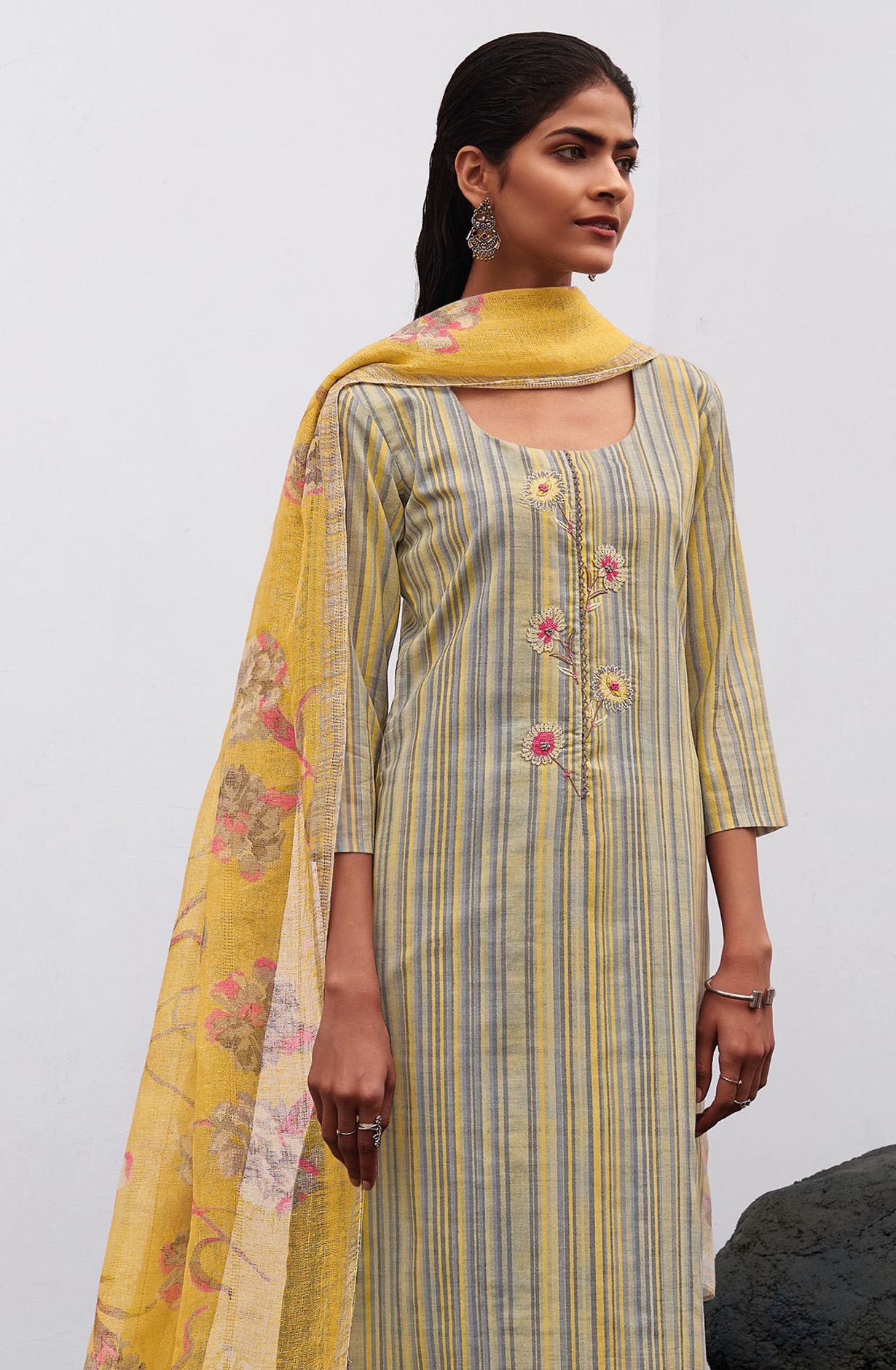 Multi-coloured Cotton Digital Printed Salwar Suit- THEC1077