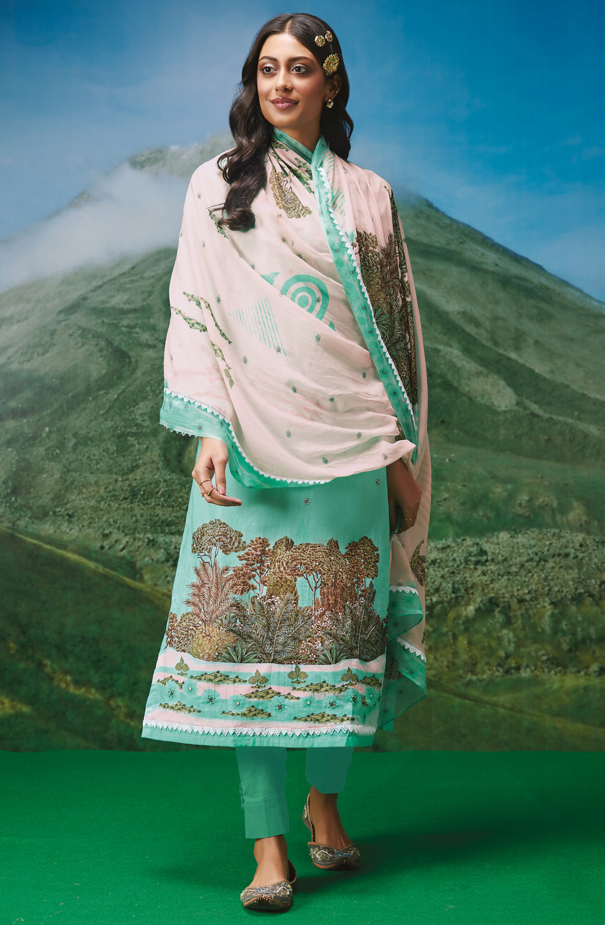 Turquoise Cotton Lawn Unstitched Salwar Kameez with Dupatta - TRE146