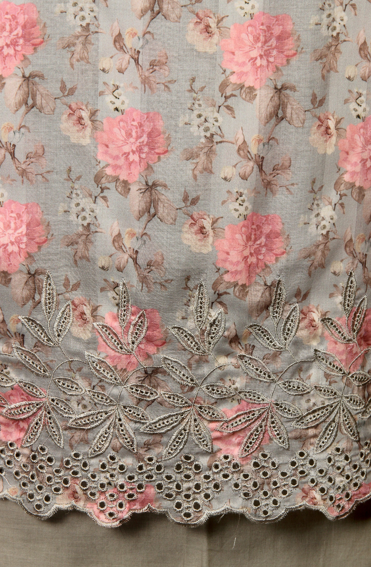 Grey Cotton Digital Printed Suit with Chiffon Dupatta - TRU1401C