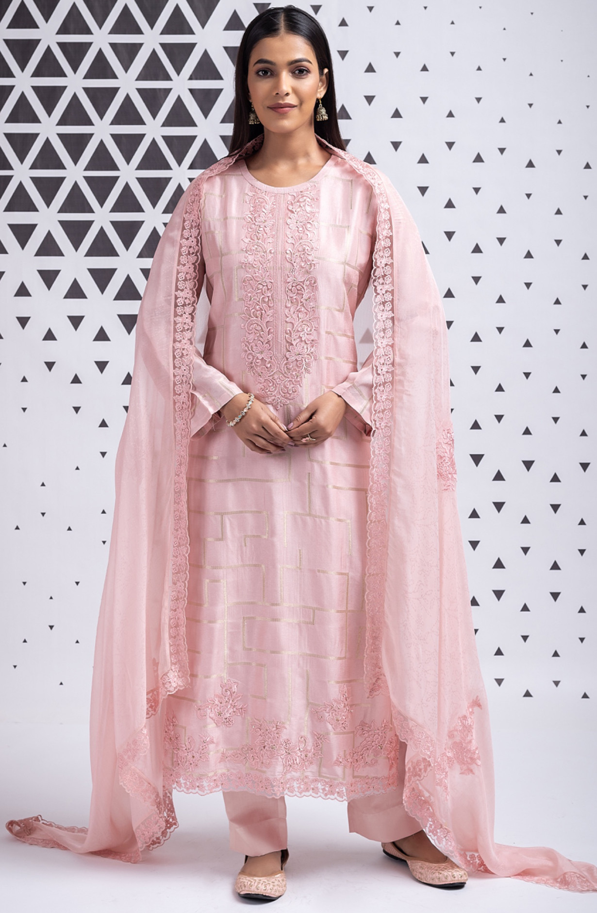Silk Jacquard Salwaar Kameez with Beautiful Organza Dupatta - TUC2360A