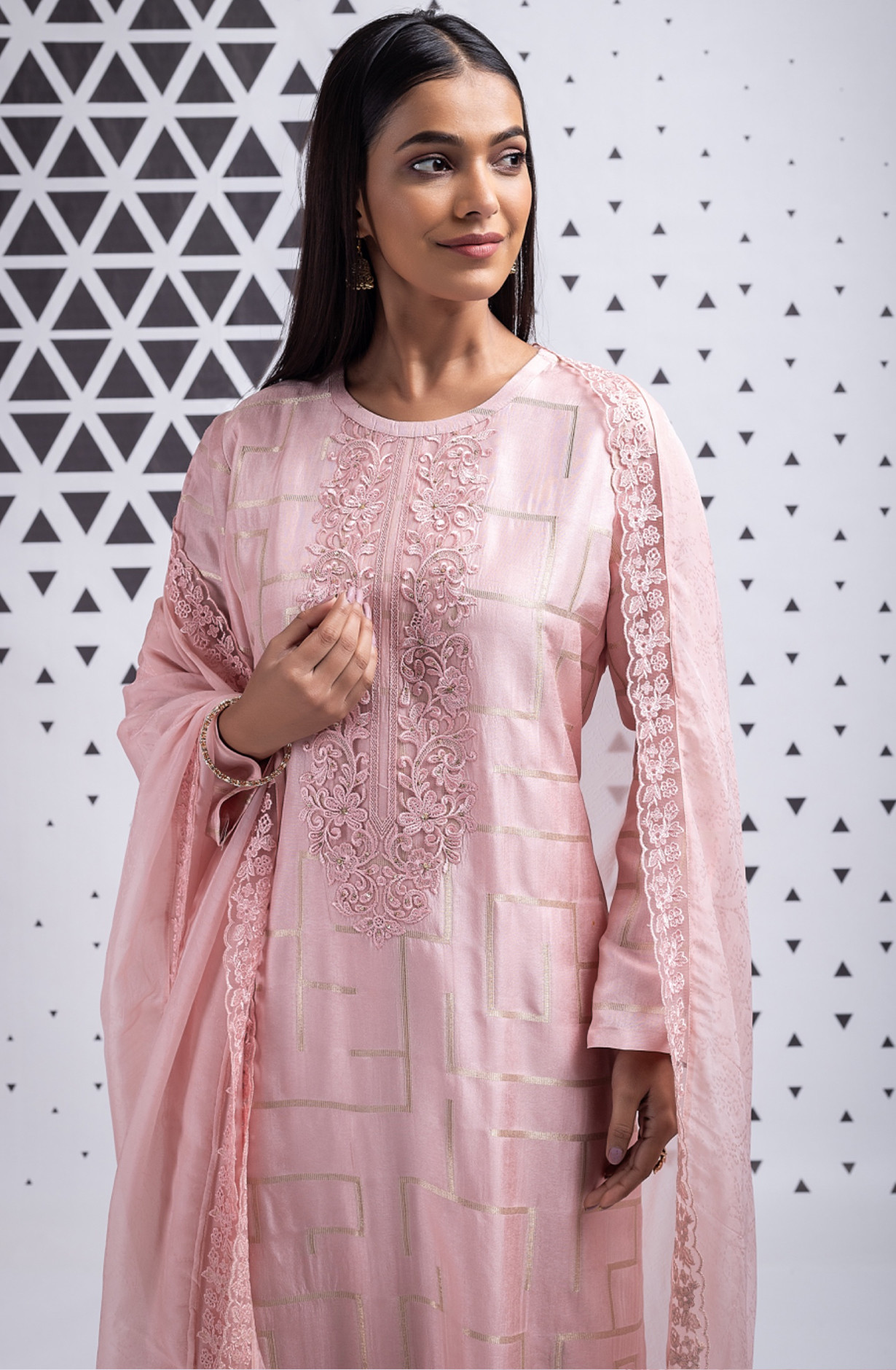 Silk Jacquard Salwaar Kameez with Beautiful Organza Dupatta - TUC2360A